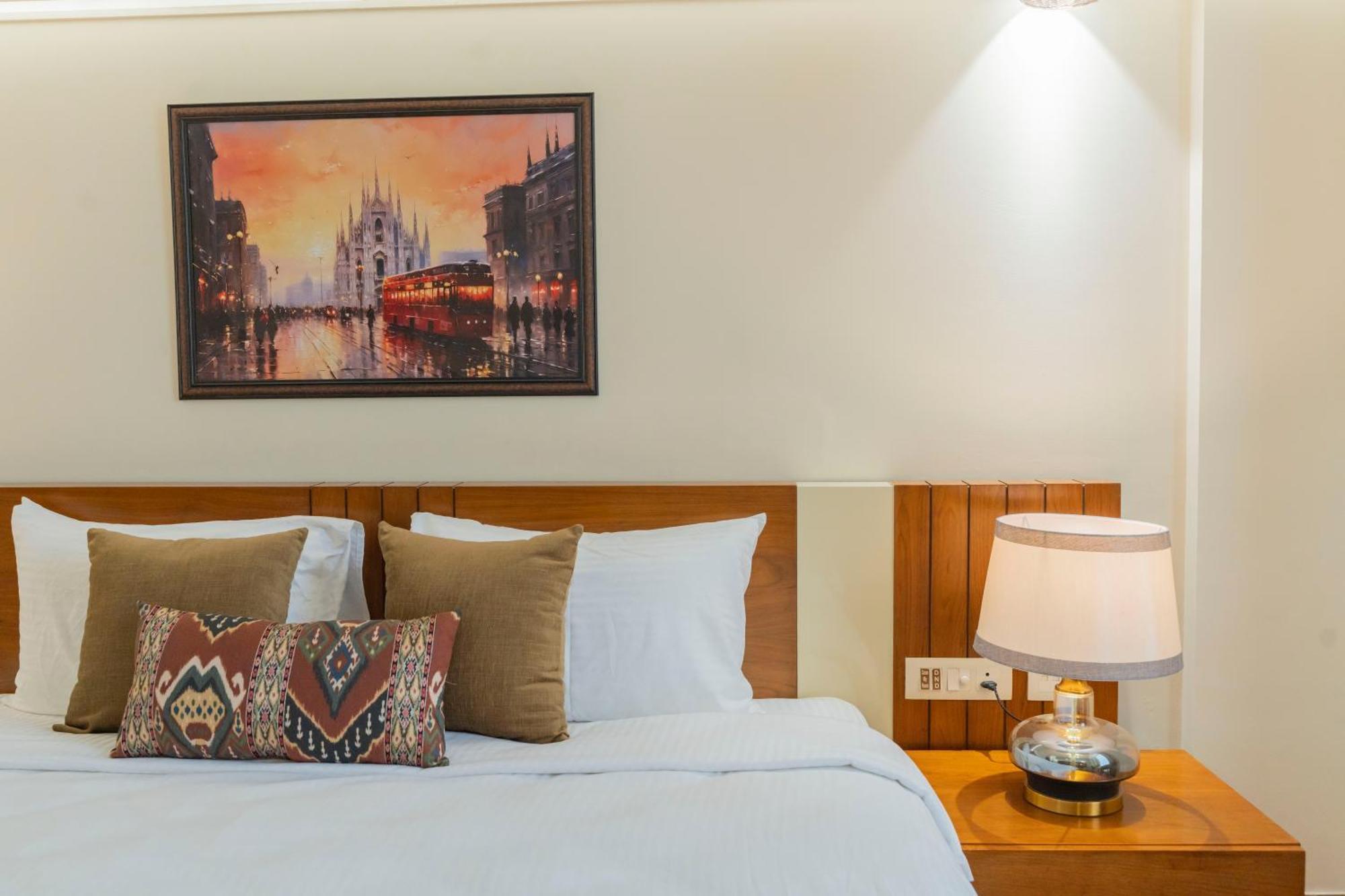 Ahuja Residency Sage 3* New Delhi