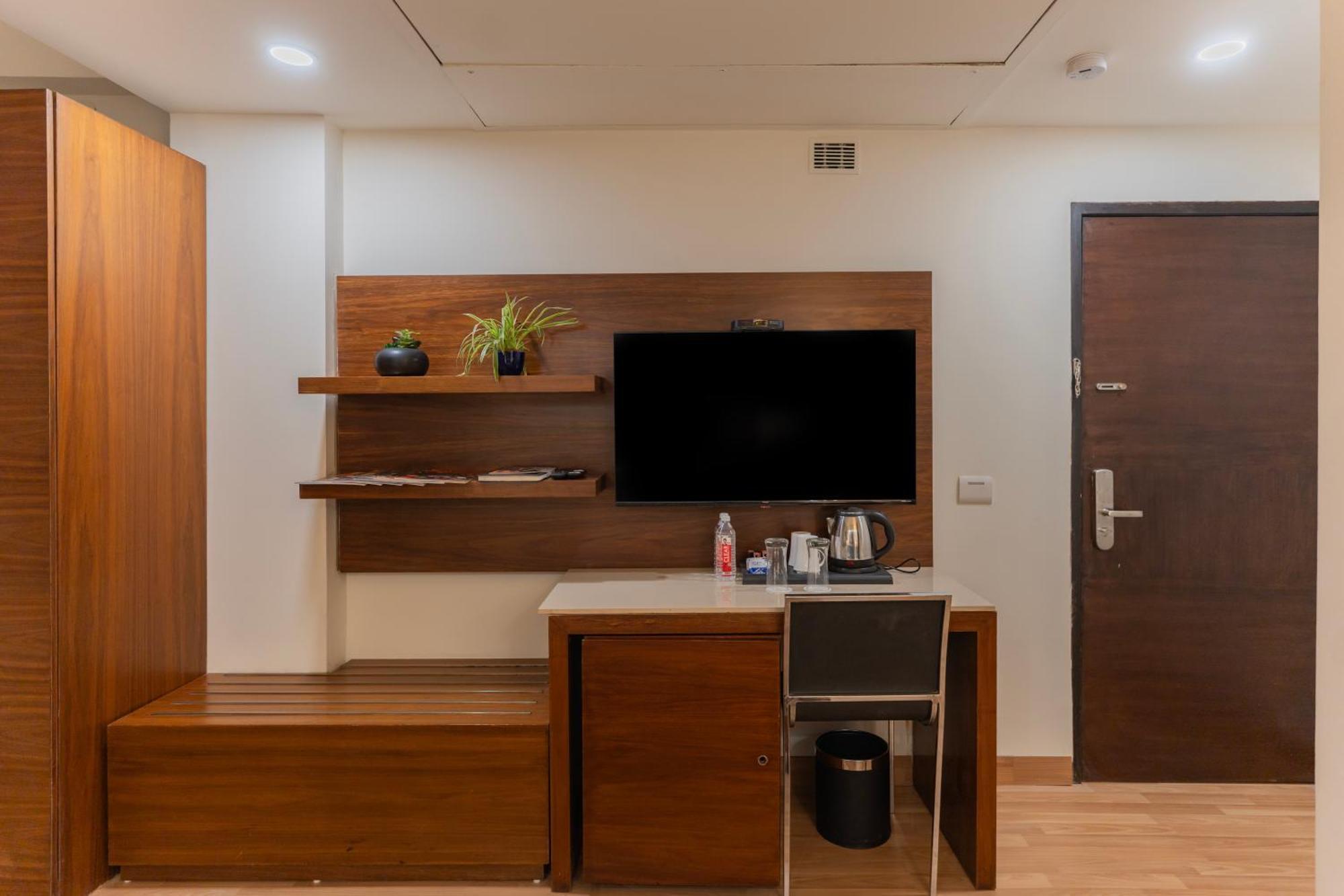 Ahuja Residency Sage New Delhi