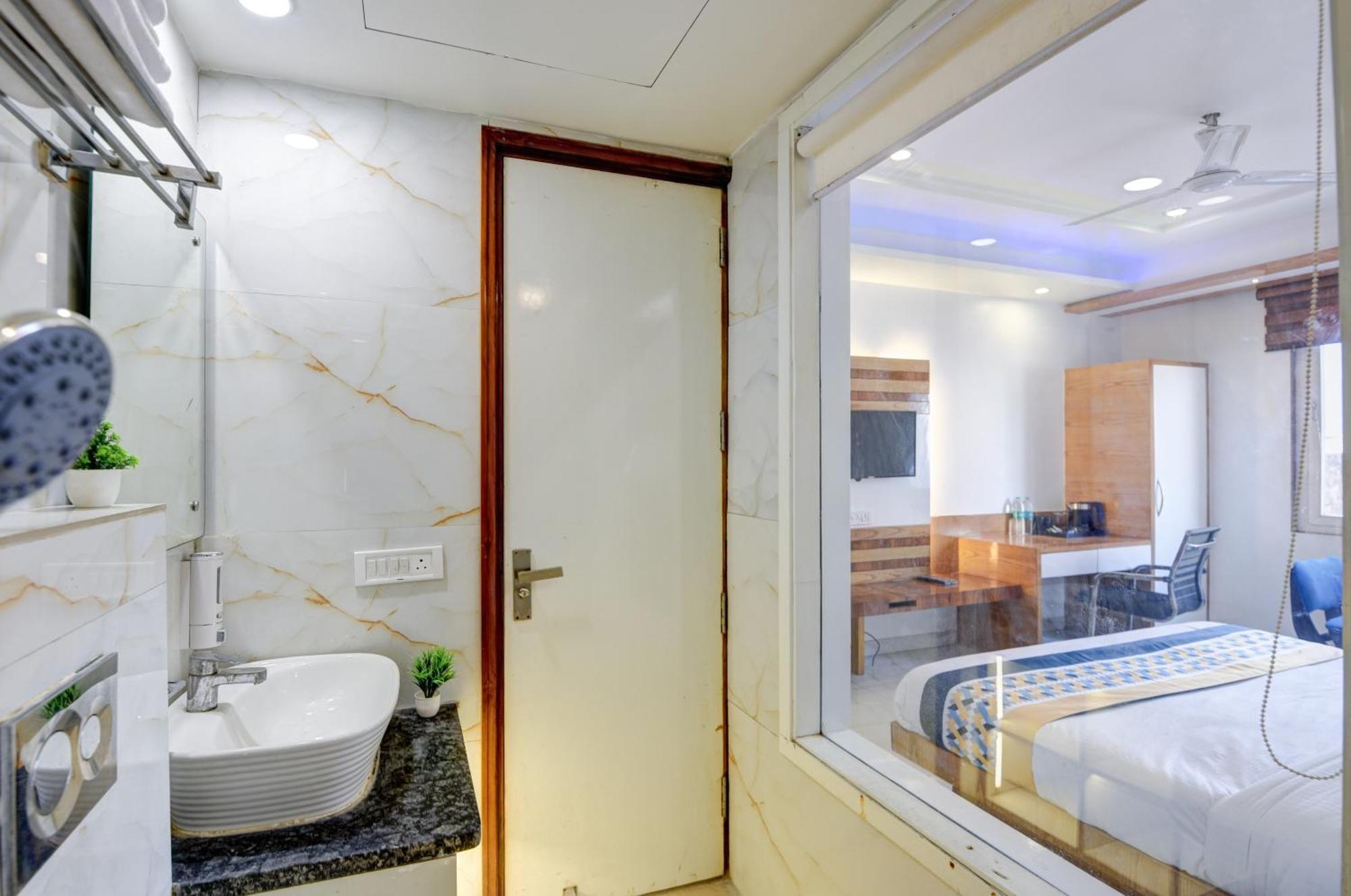 Hotel The York Legacy New Delhi