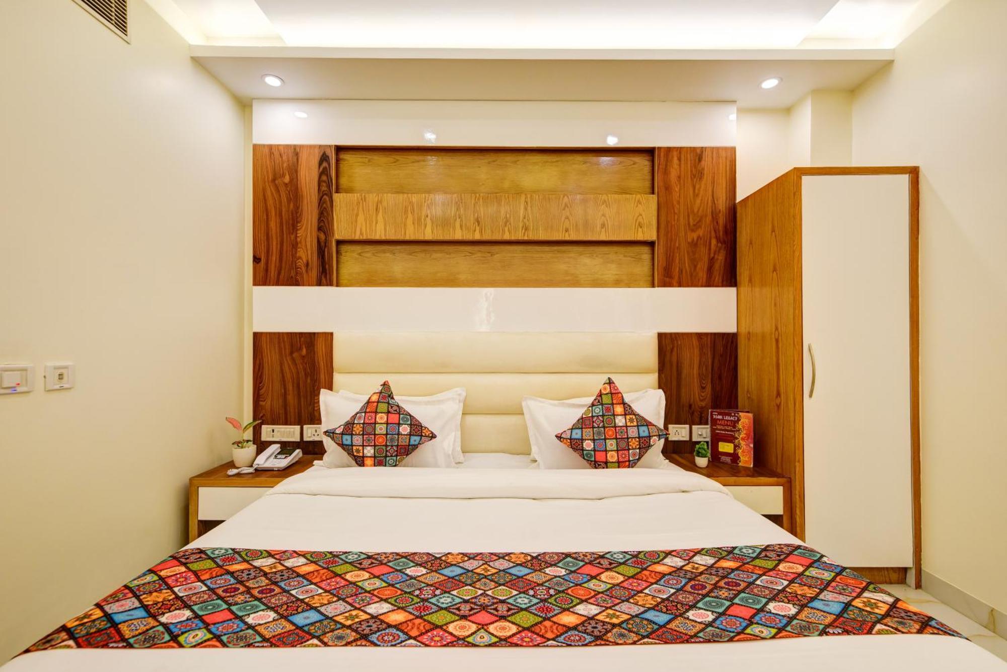 The York Legacy Hotel 4*