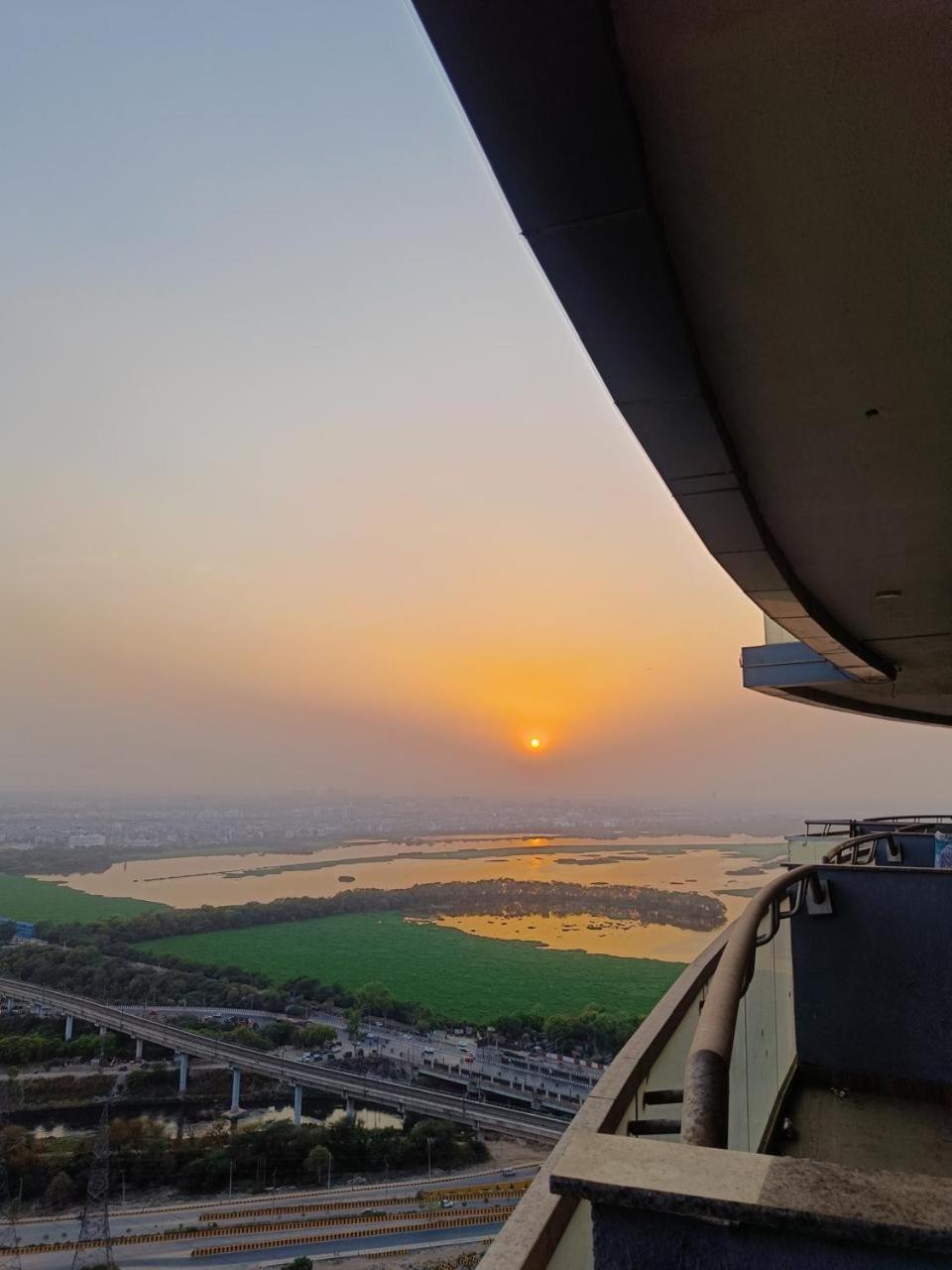 Loft Supernova Noida *