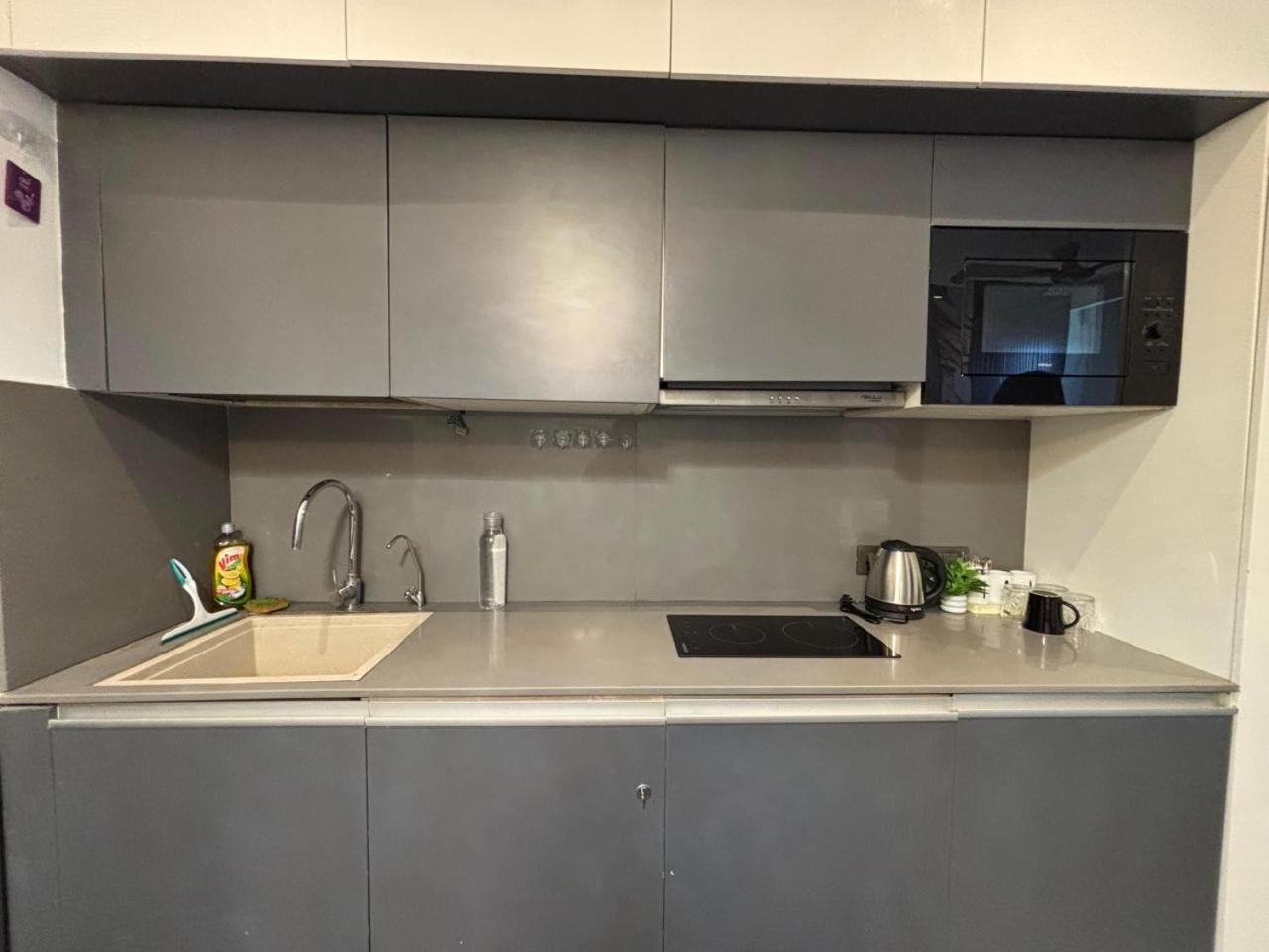 Aparthotel Loft Supernova Noida *