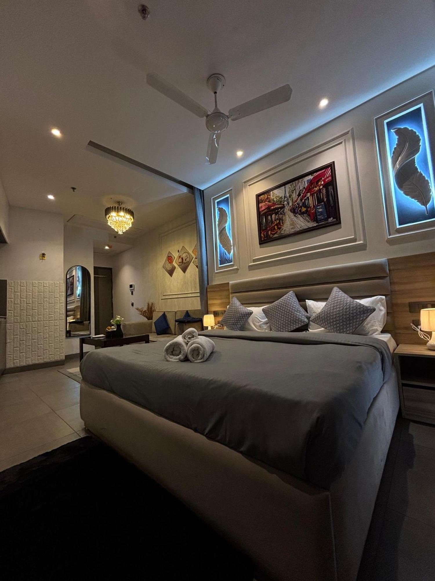 Loft Supernova Noida Aparthotel New Delhi