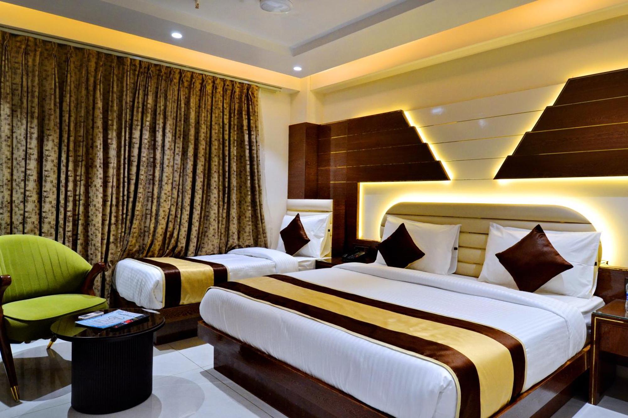 Grand Plaza In Centre - At Railway Station 4* New Delhi