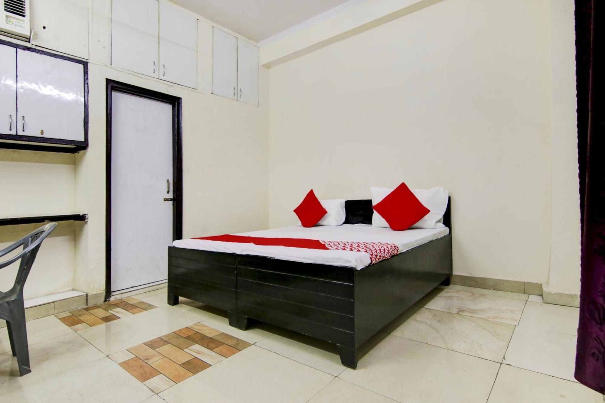 Hotel O Hansa Residency Near Akshardham New Delhi