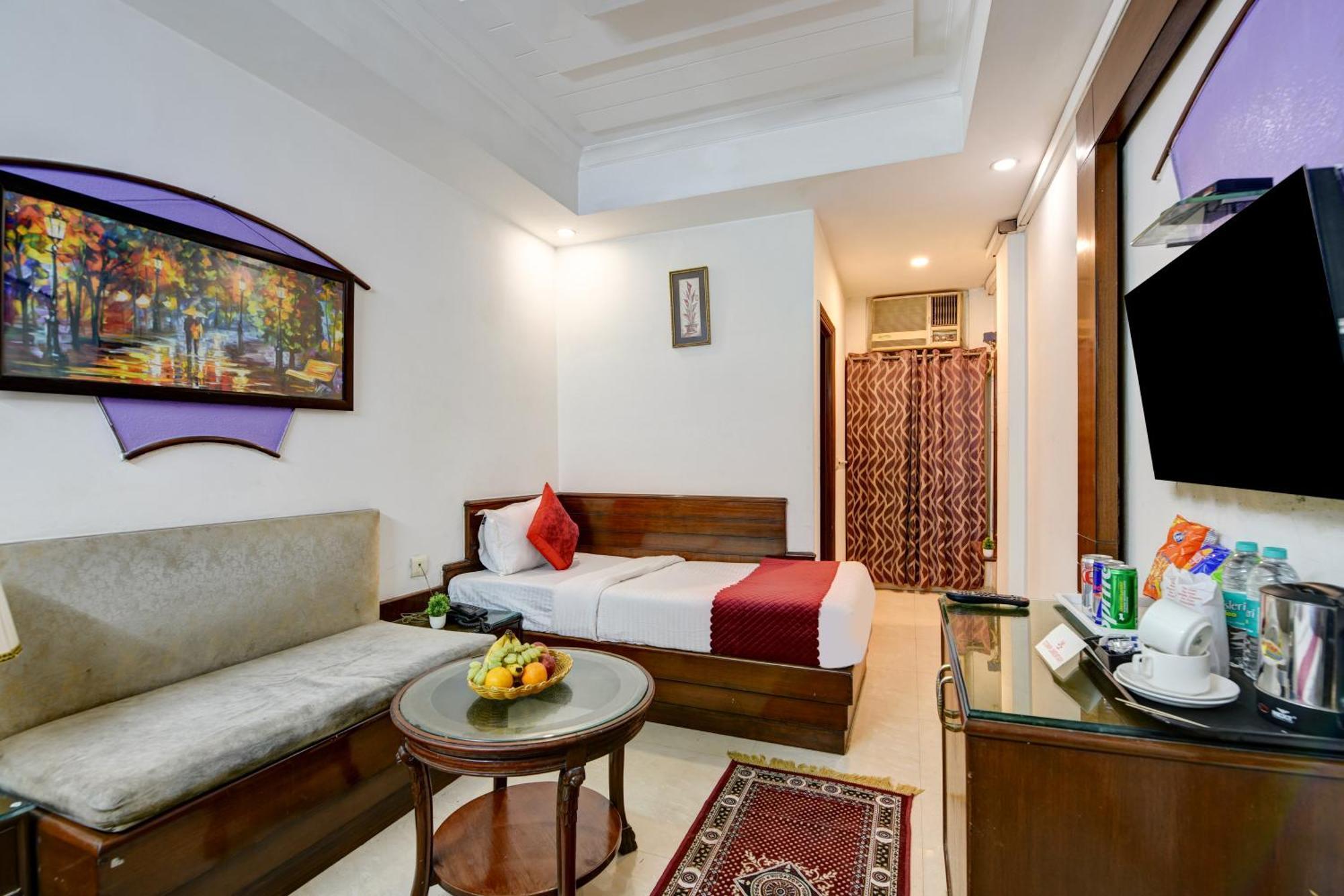 Hotel Chanchal Deluxe - Train Station 4*
