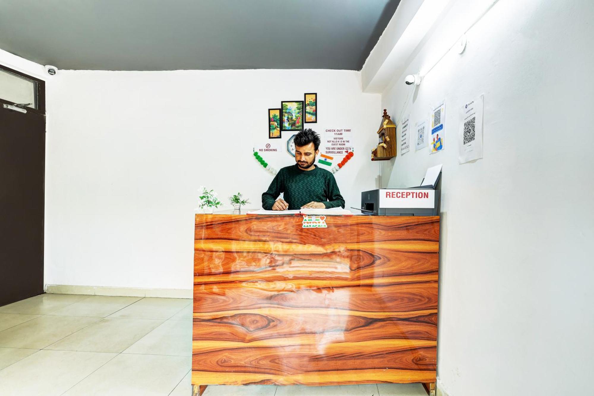 Great Near Hauz Khas Deer Park *