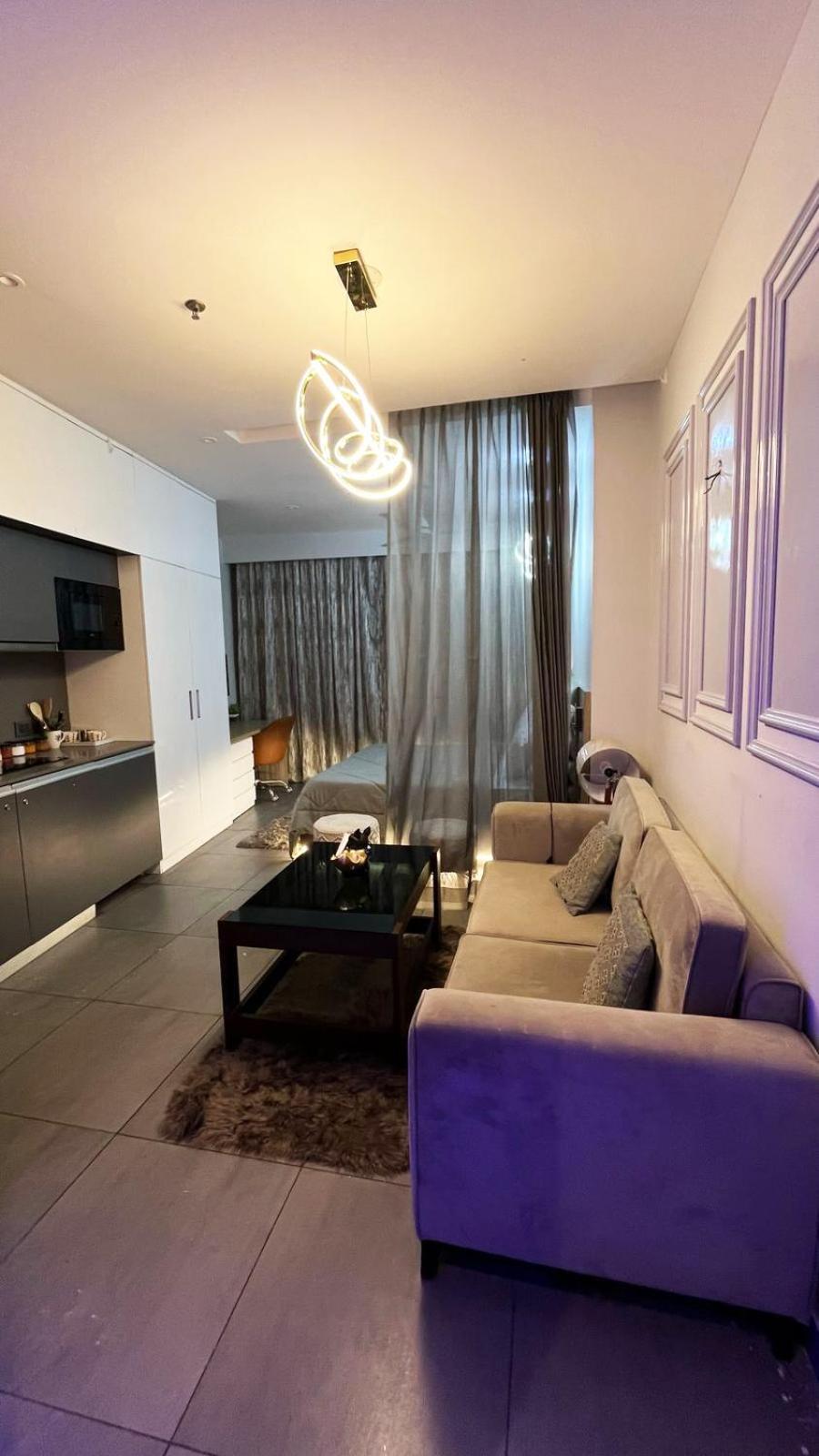 Apartment Supernova Luxury Stays In Noida New Delhi