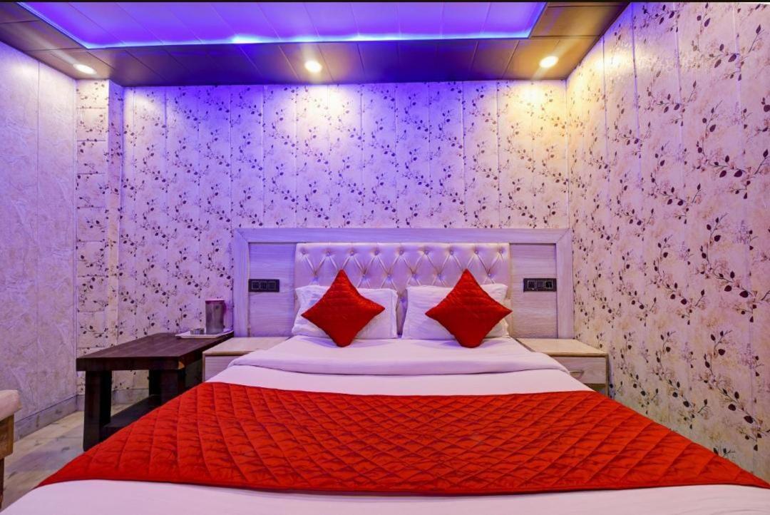 Sona Railway Station Guest house