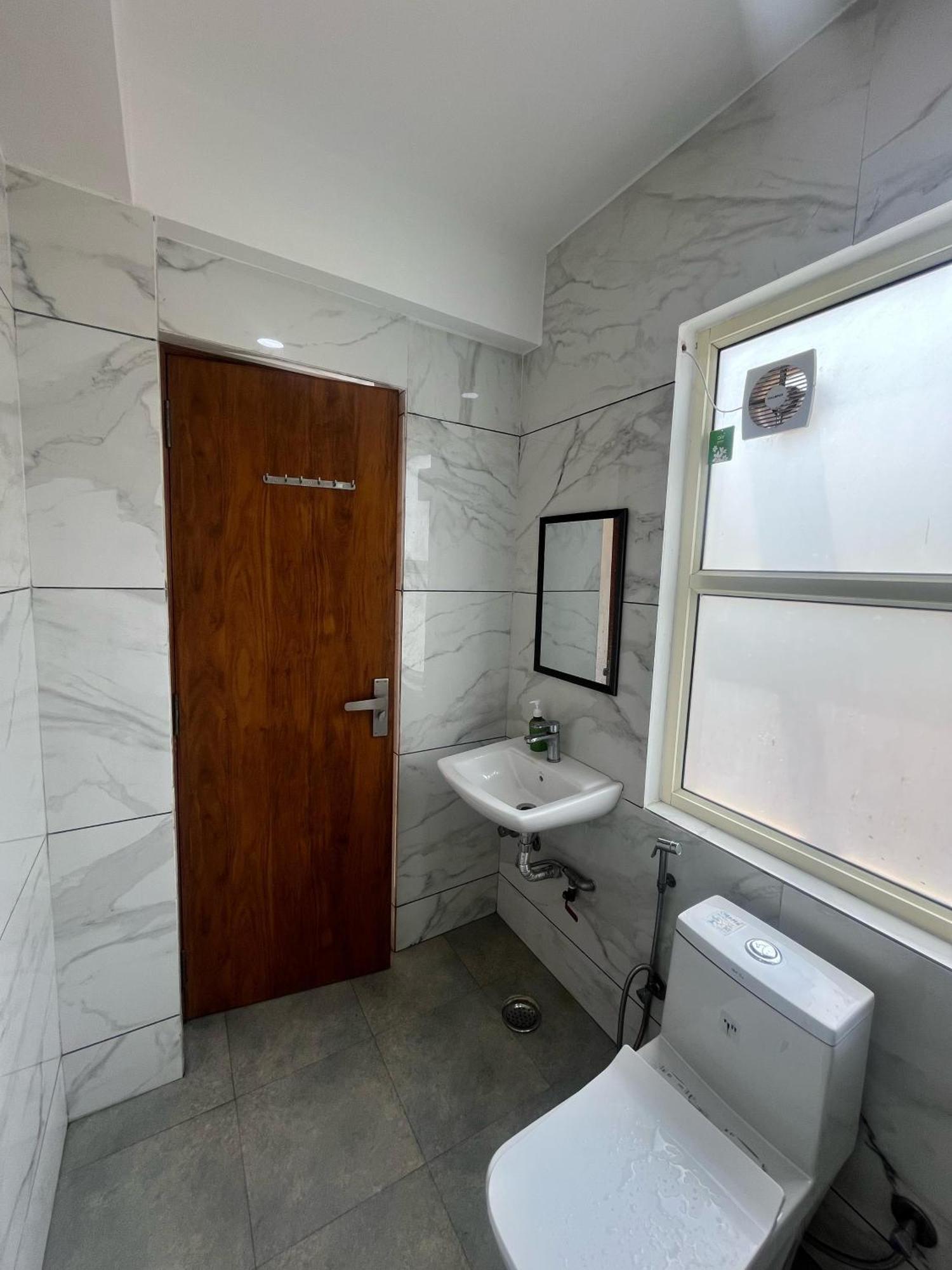 Hotel Lagoon - Malviya Nagar