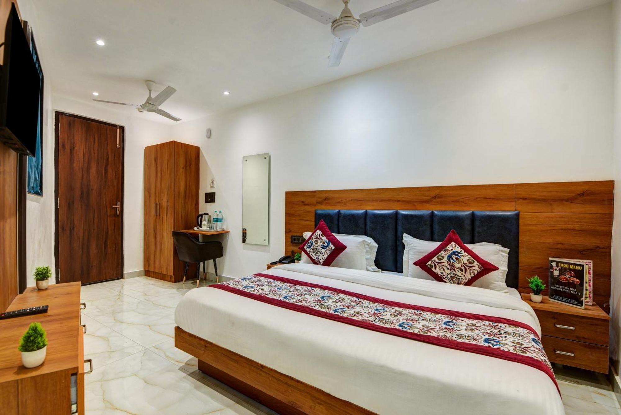 Hotel Bawa 2*