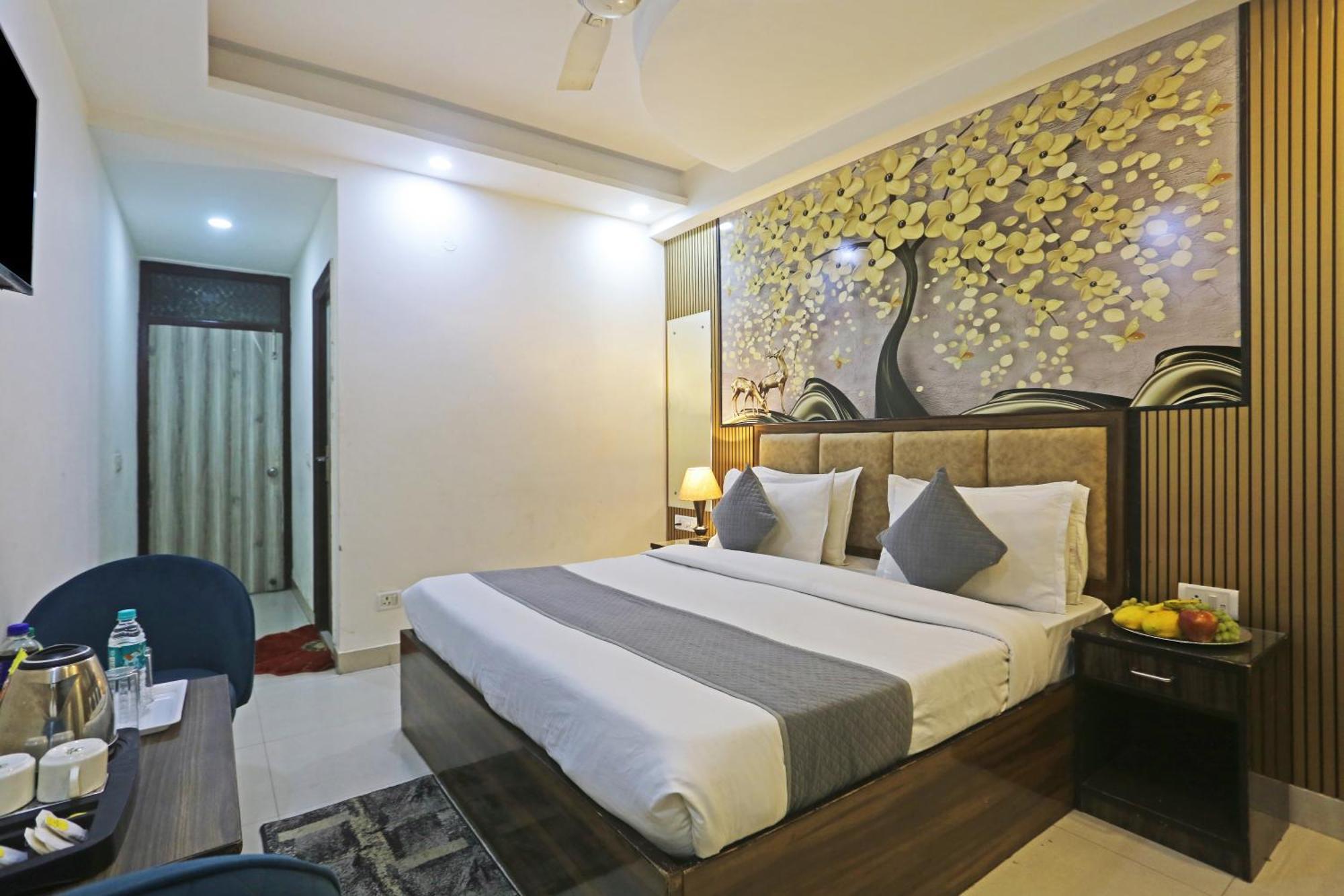 Hotel Lookout Delhi Igi Airport