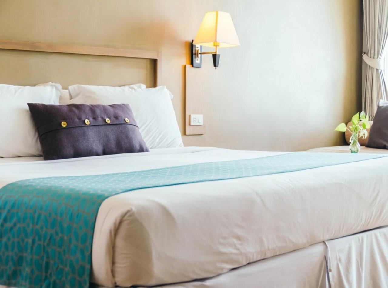 Grand Havenwood Near Delhi Airport Hotel New Delhi