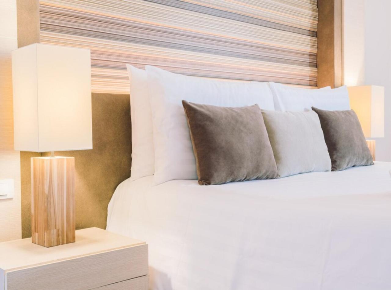 Hotel Grand Havenwood Near Delhi Airport 4*