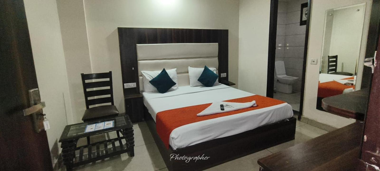 Hotel Airport Square Plaza New Delhi