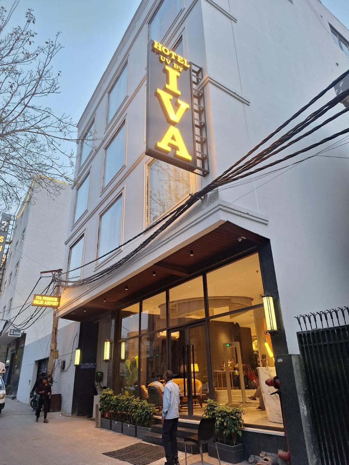 Iva Premium Aerocity - Free Airport Pickup Or Drop Hotel