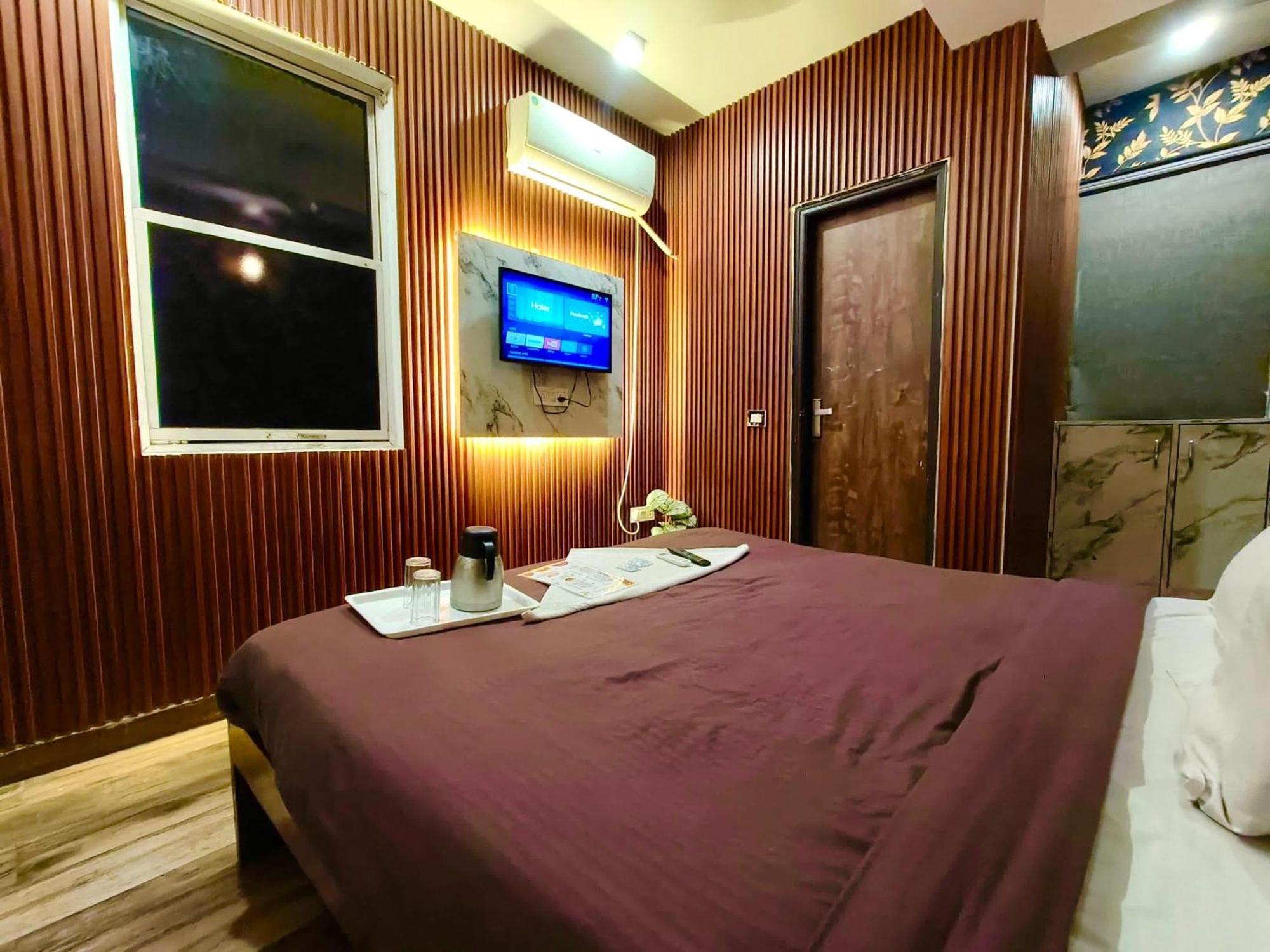 Fabhotel Blu Lagoon Hotel