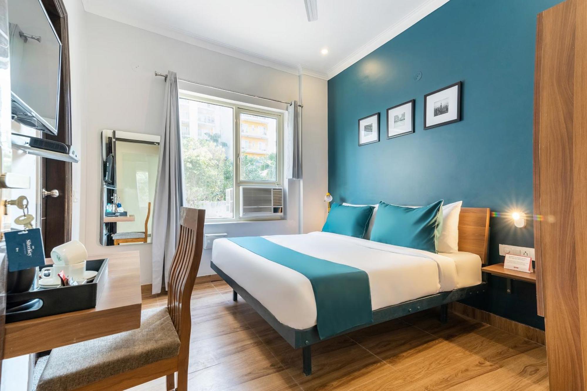 Hotel Max Marina Delhi Airport