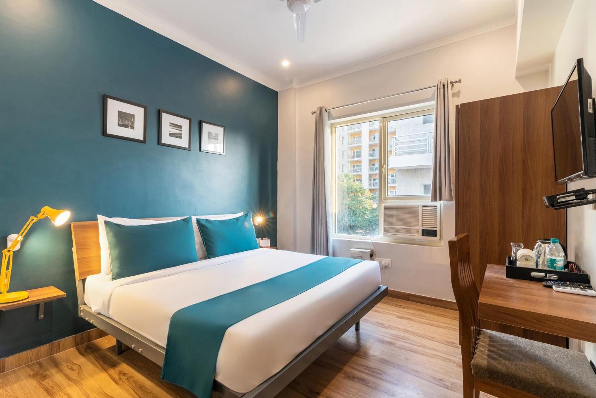 Hotel Max Marina Delhi Airport