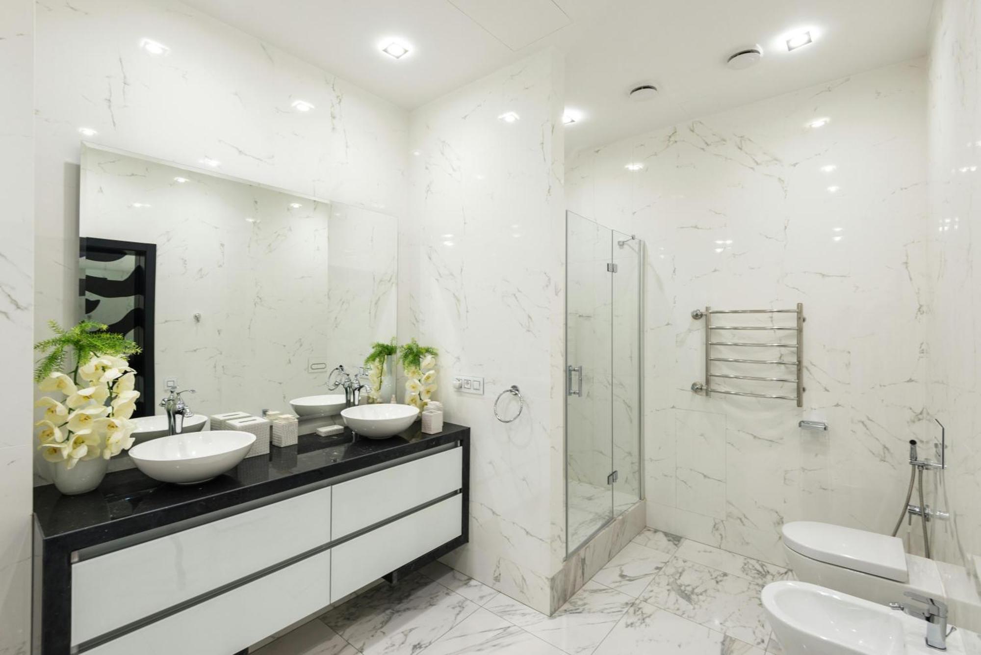 Asian Plaza Hotel 4*