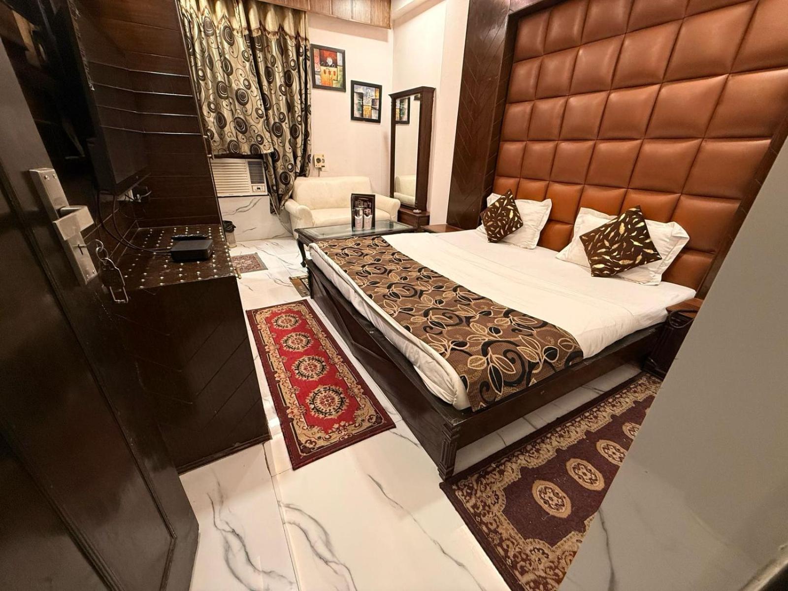Shiva Intercontinental -new Delhi Railway Station 3*