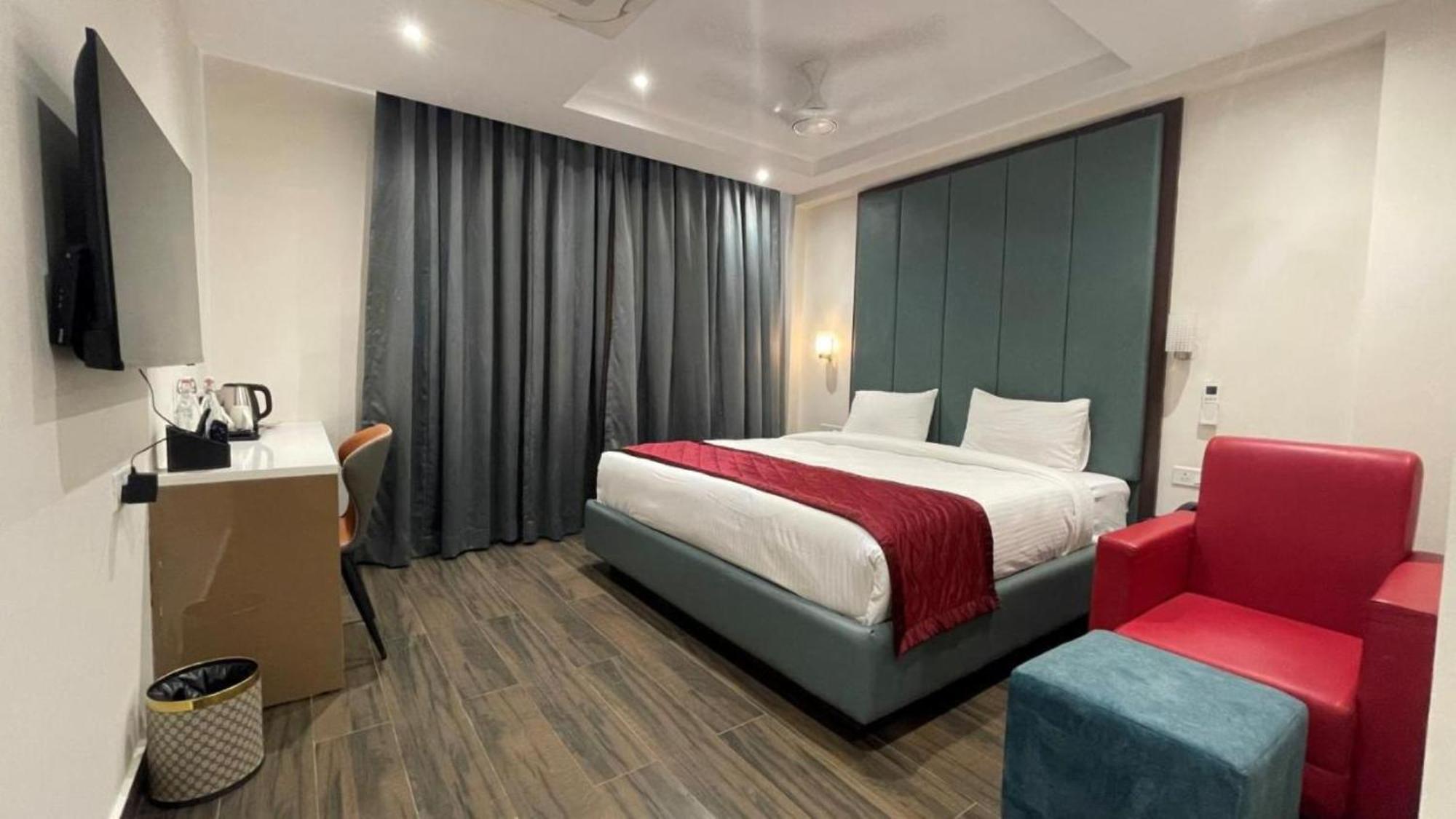Royal Tela Plaza Near Igi Airport Delhi