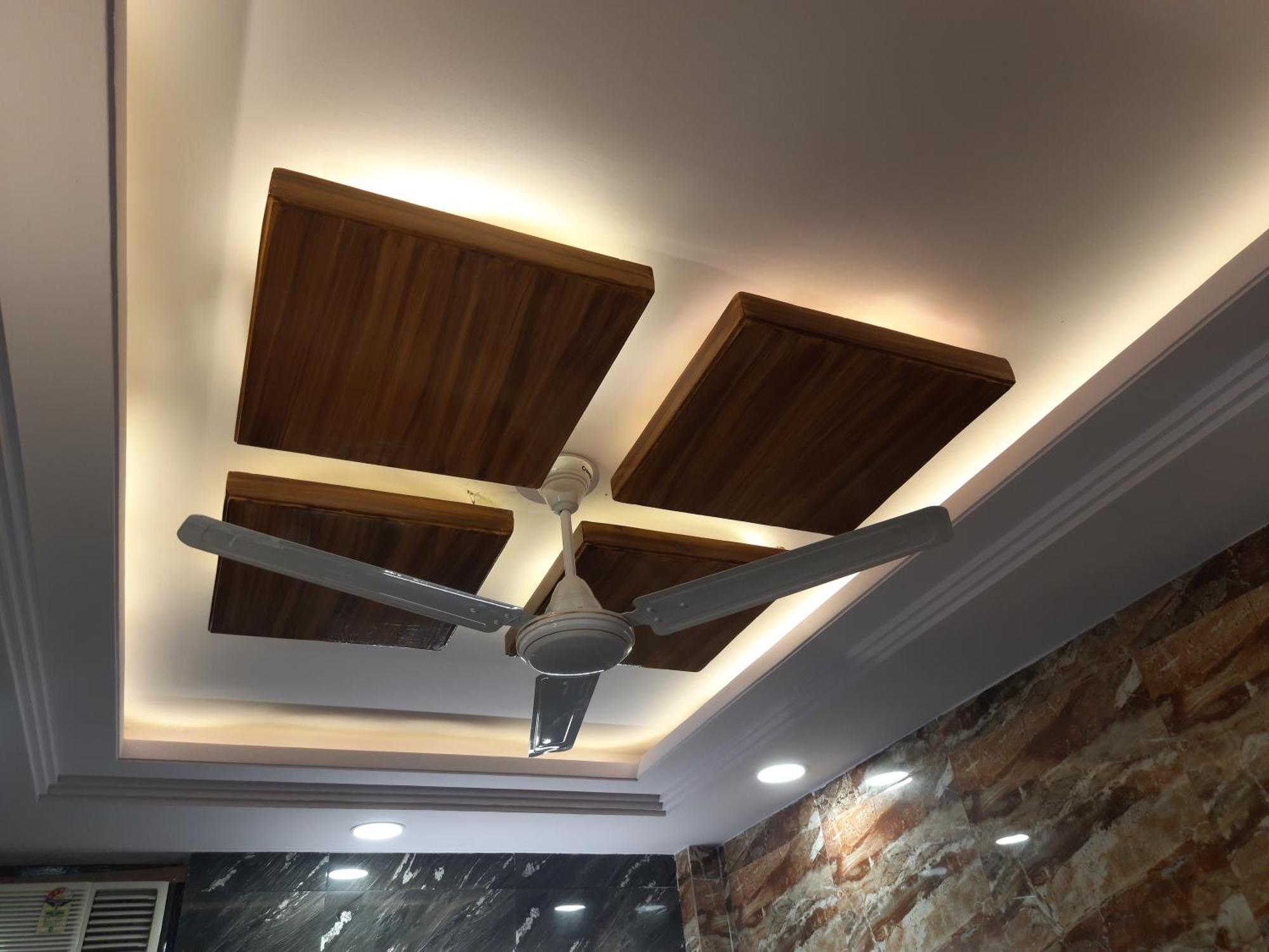 Aggarwal Independent With Private Washroom And Private Kitchen With Utensils, Fridge, Wifi With Smart Tv, Work Desk, Fully Ac As Like Your Own Sweet