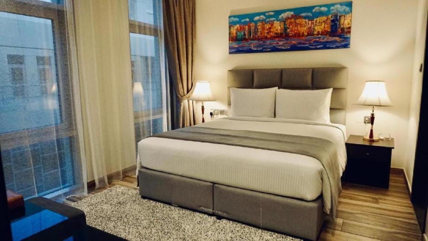Costaa La Cage Near Delhi Airport By Gross Group Hotel