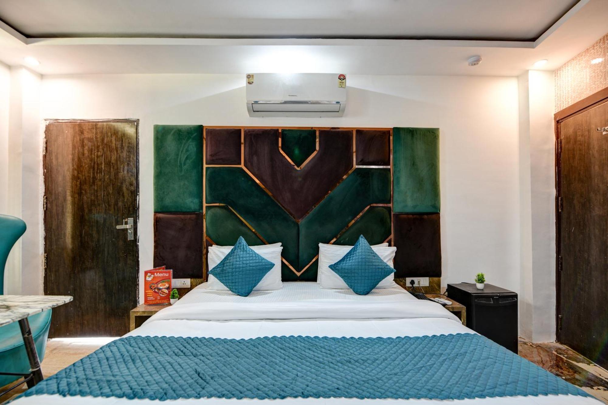 Prime And Family Double Rr - Main Bazar Hotel 3*