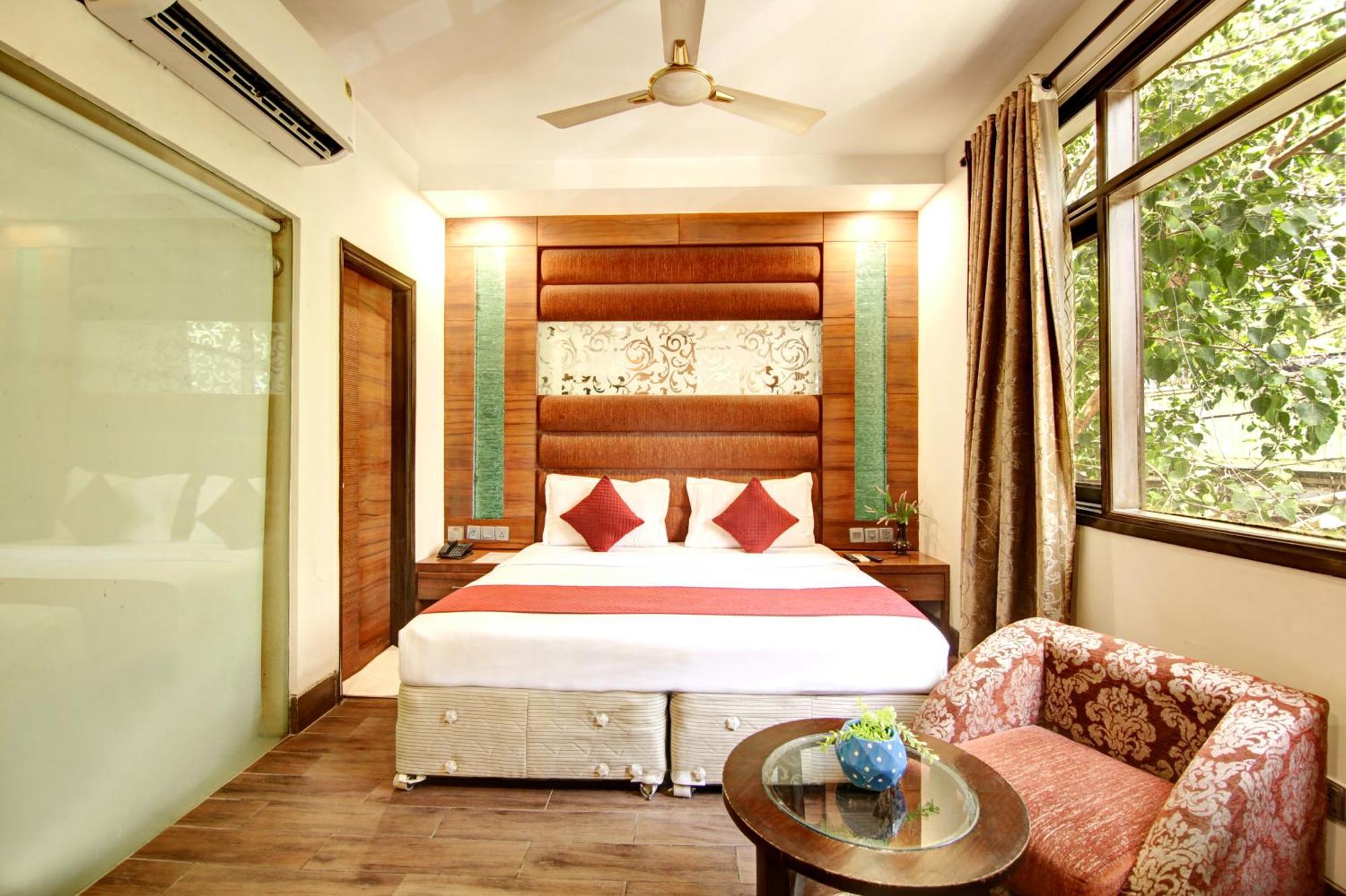 Karol Bagh Good Times Hotel Near Ganga Ram Hospital New Delhi
