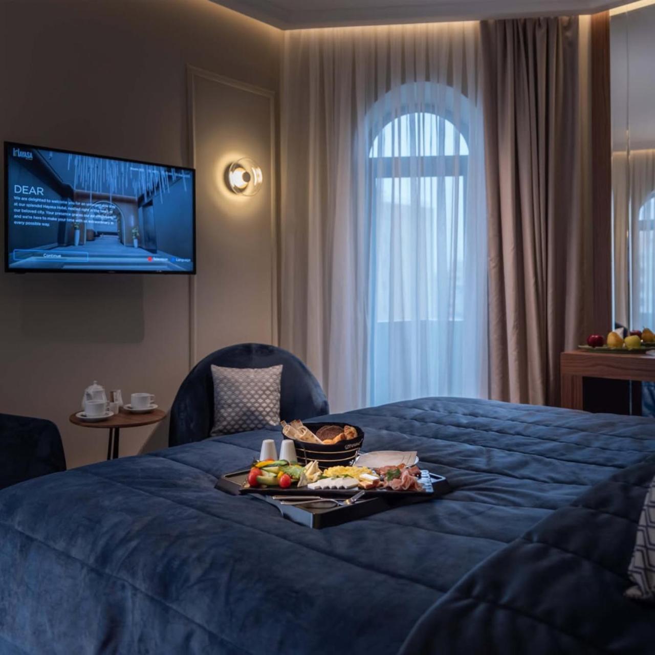Hotel Glory Near Delhi Internationl Airport