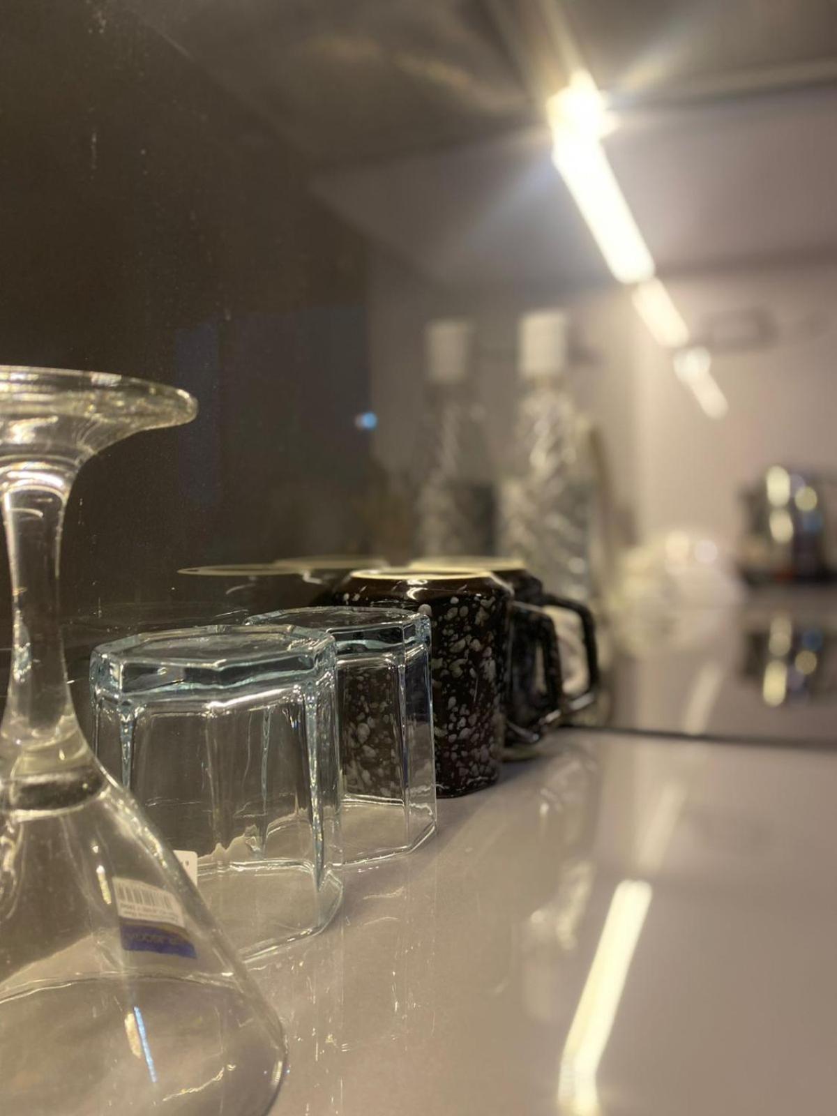 Luxurious Studioz Hotel New Delhi