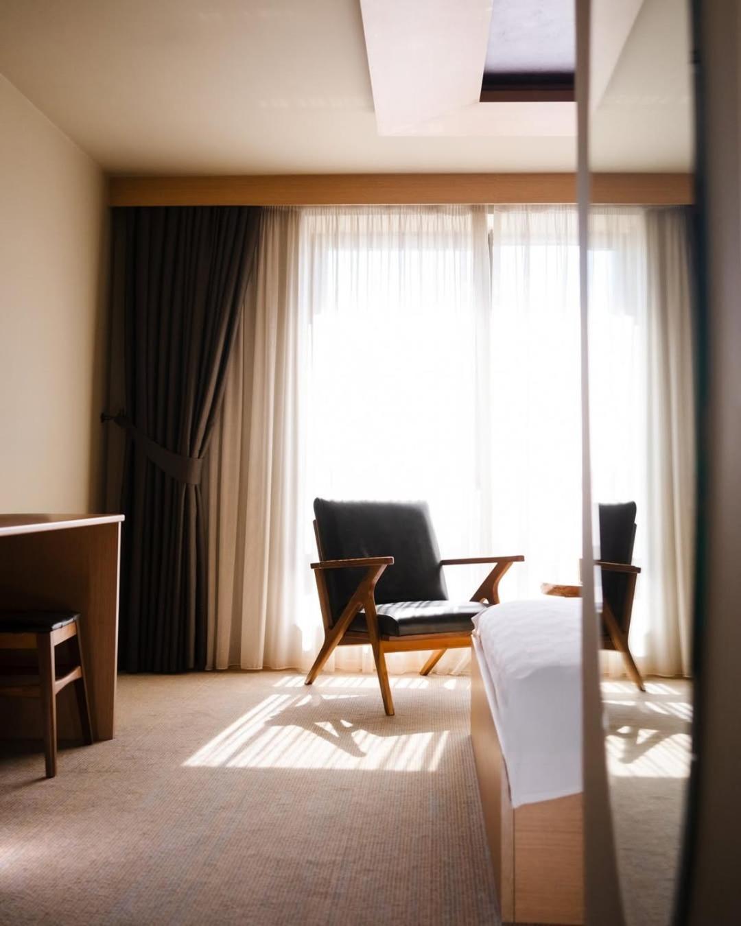 Grand Atlantis Near Delhi Airport Hotel