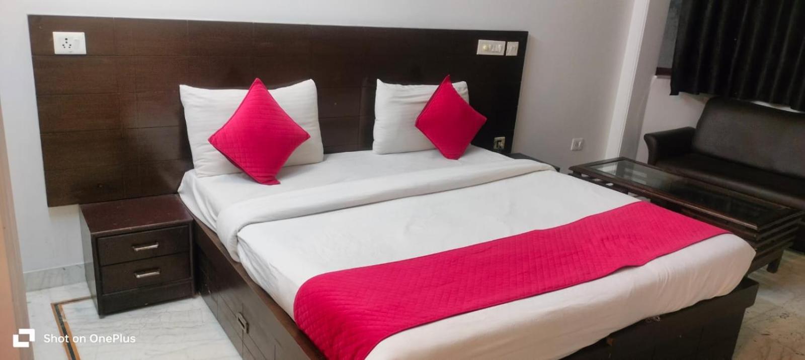 Zion Near Igi Airport Delhi Hotel 4*