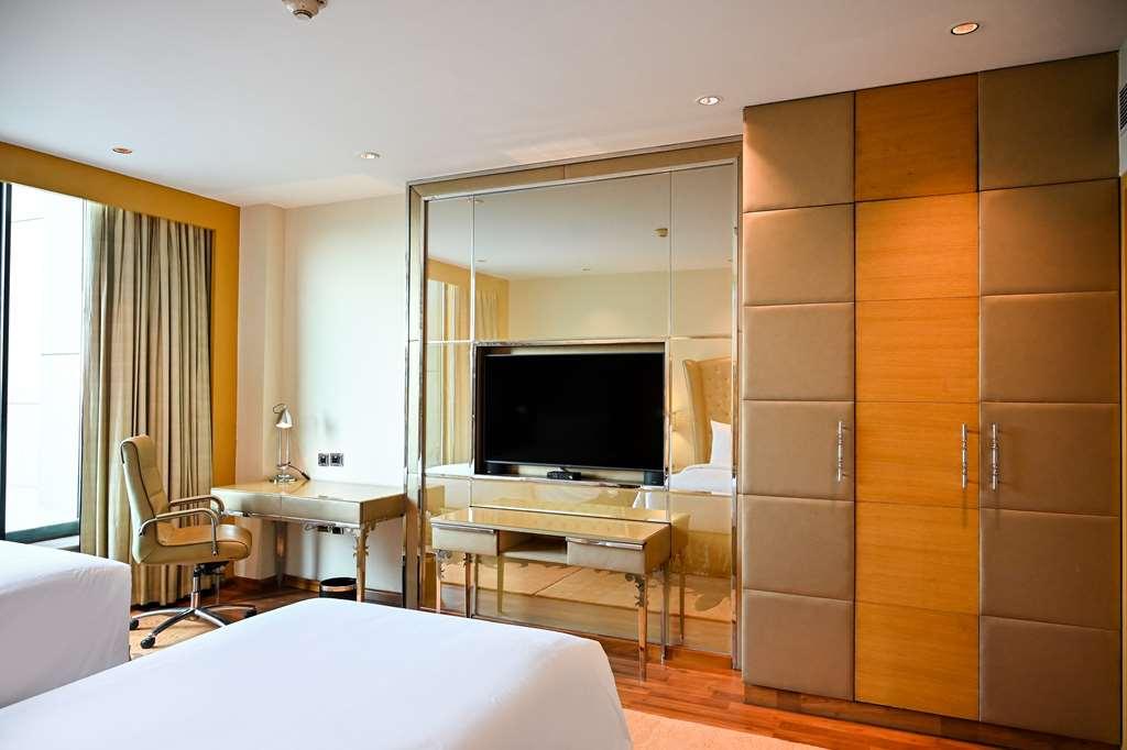 Hotel Radisson Blu Paschim Vihar *