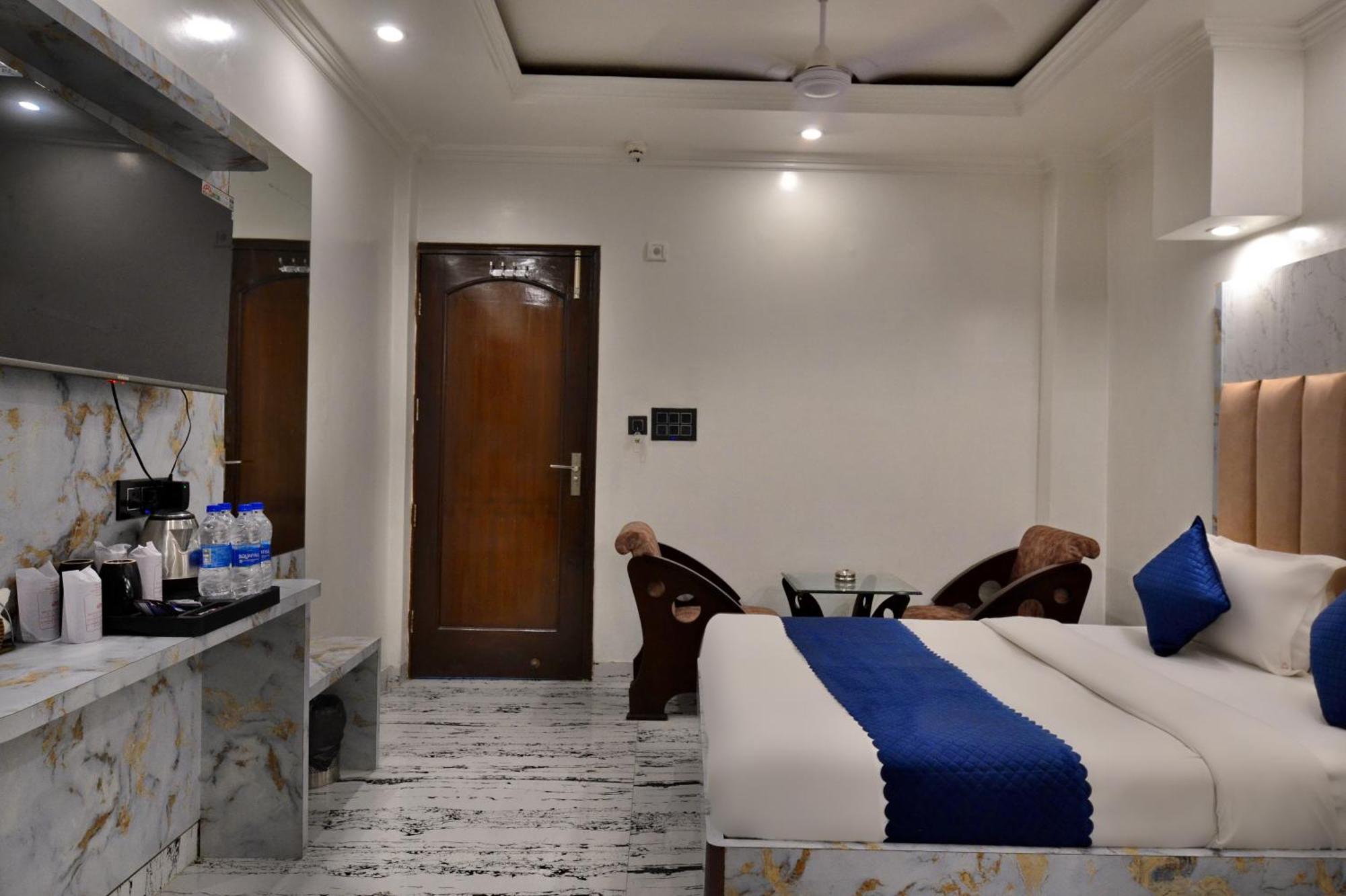Hotel Today International - In Centre New Delhi
