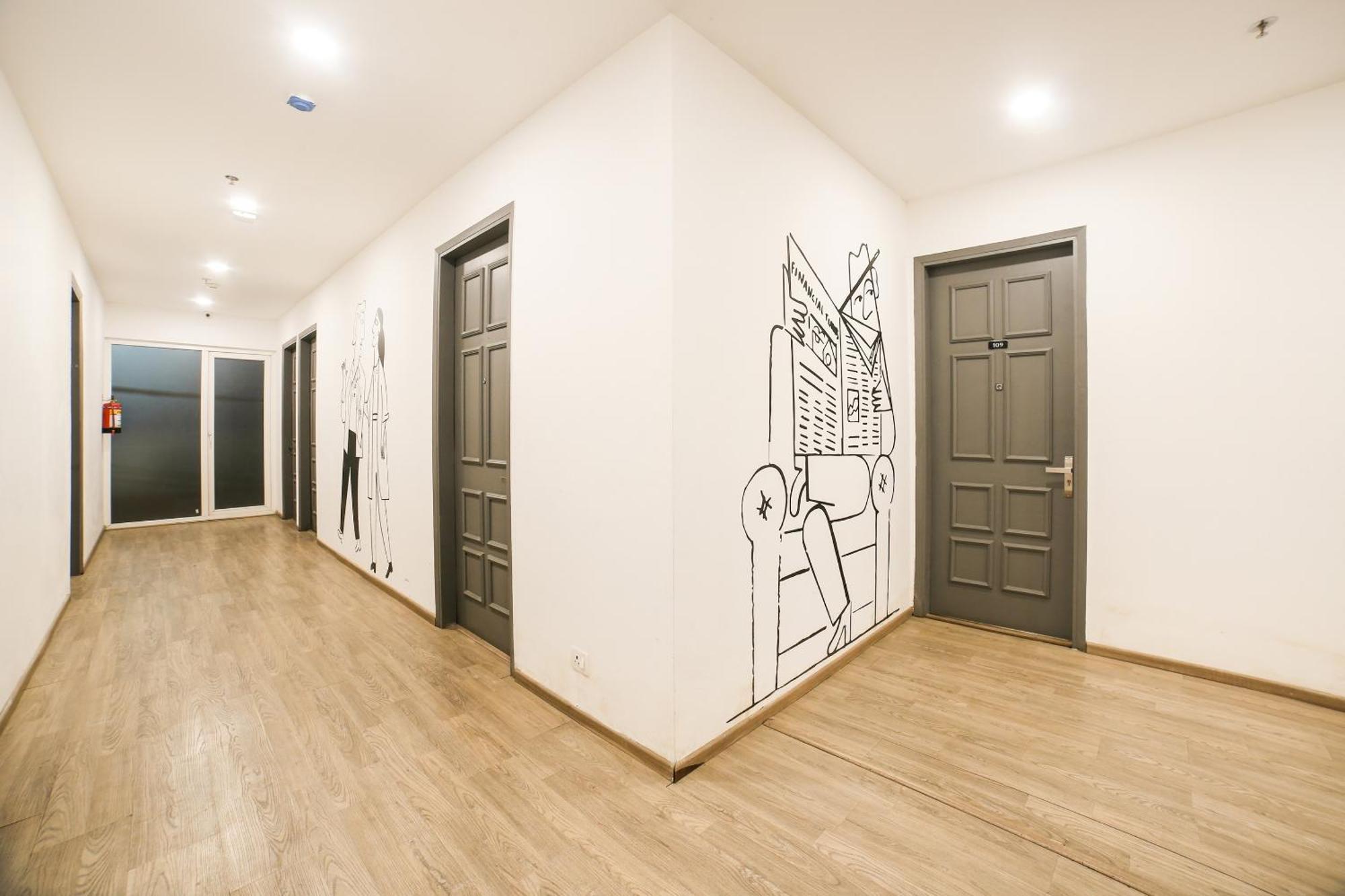 Townhouse Dilshad Garden Near Dilshad Garden Metro Station Hotel New Delhi