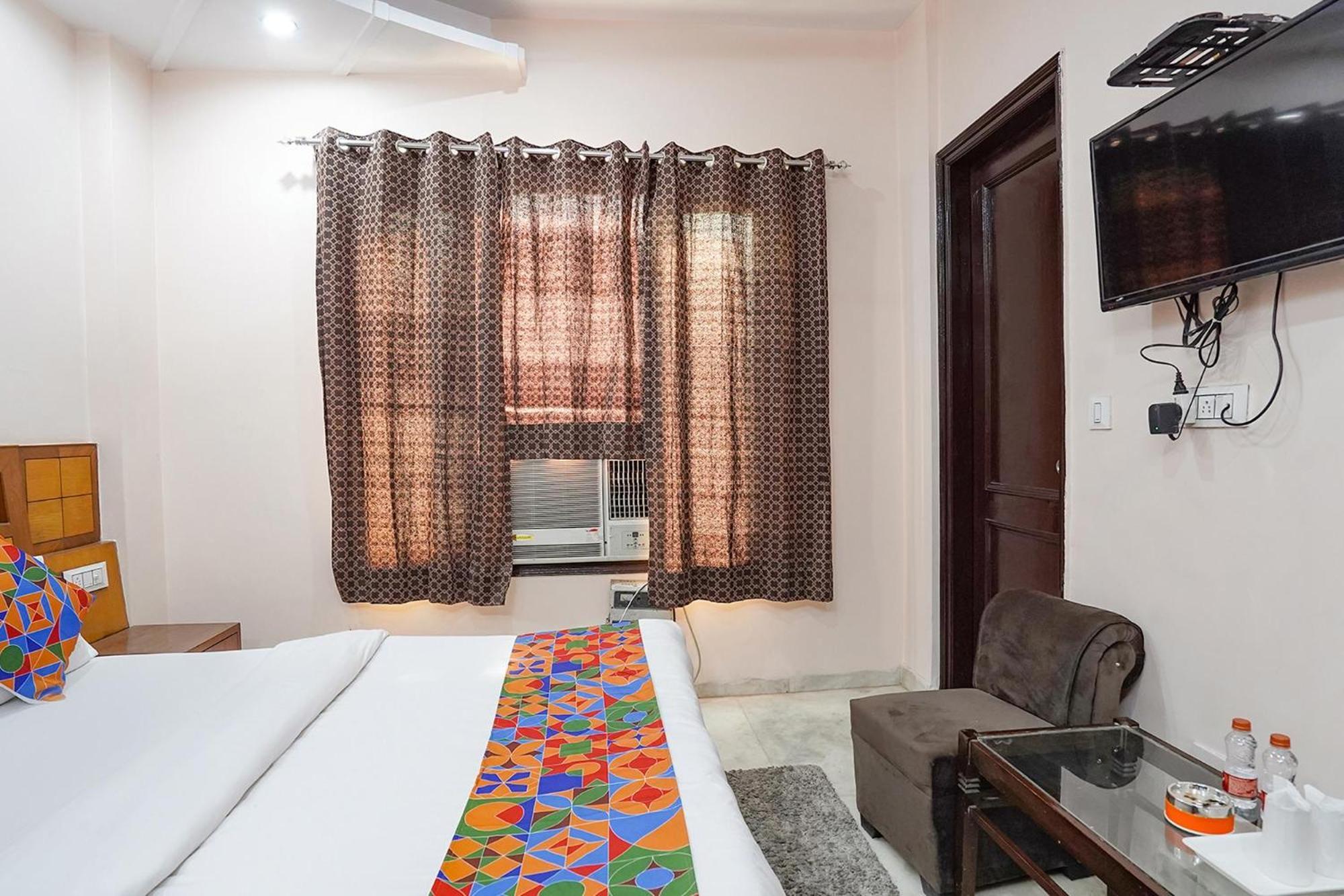 Hotel Fabhotel De Gold Karol Bagh New Delhi