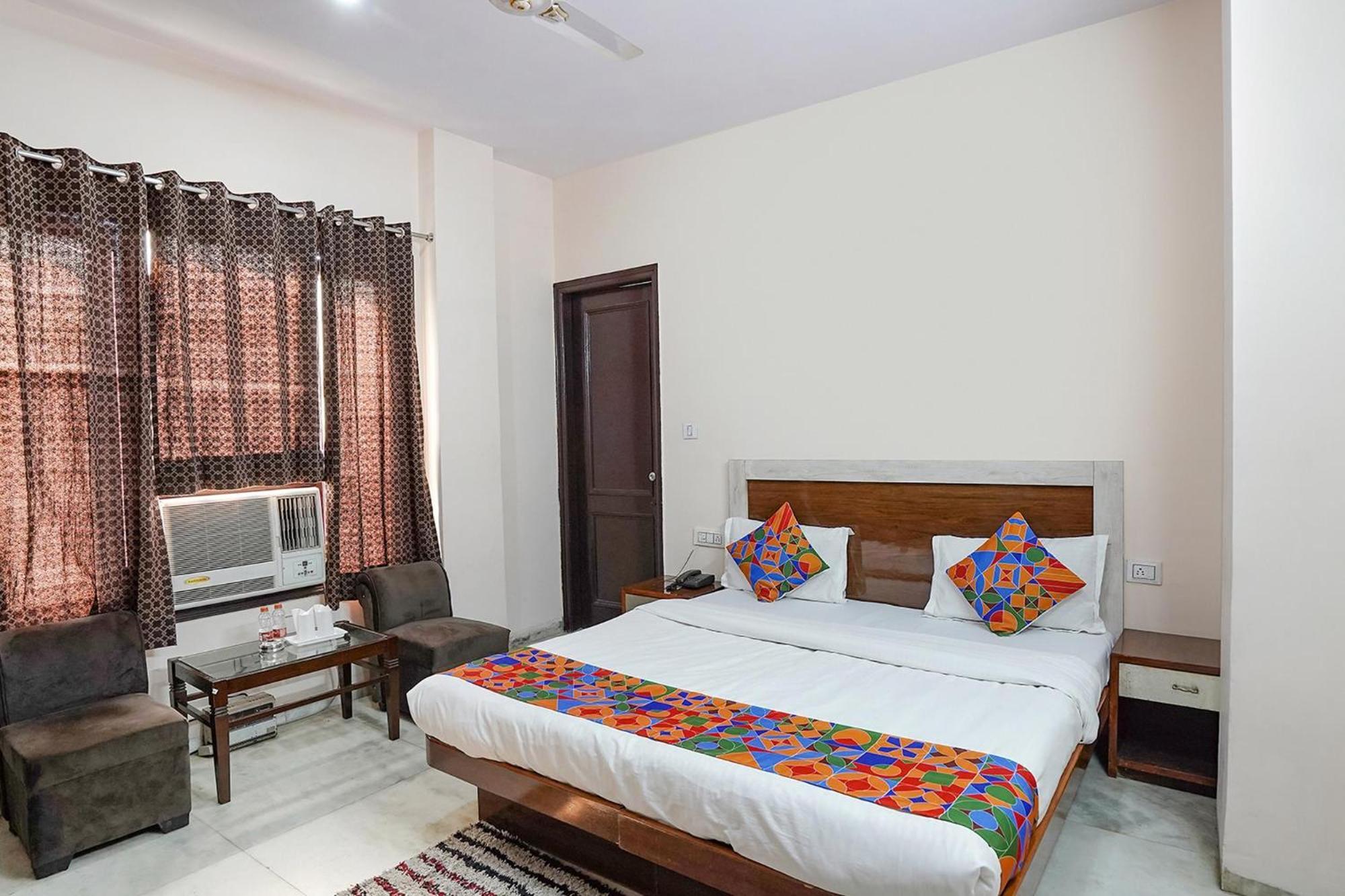 Fabhotel De Gold Karol Bagh 3*