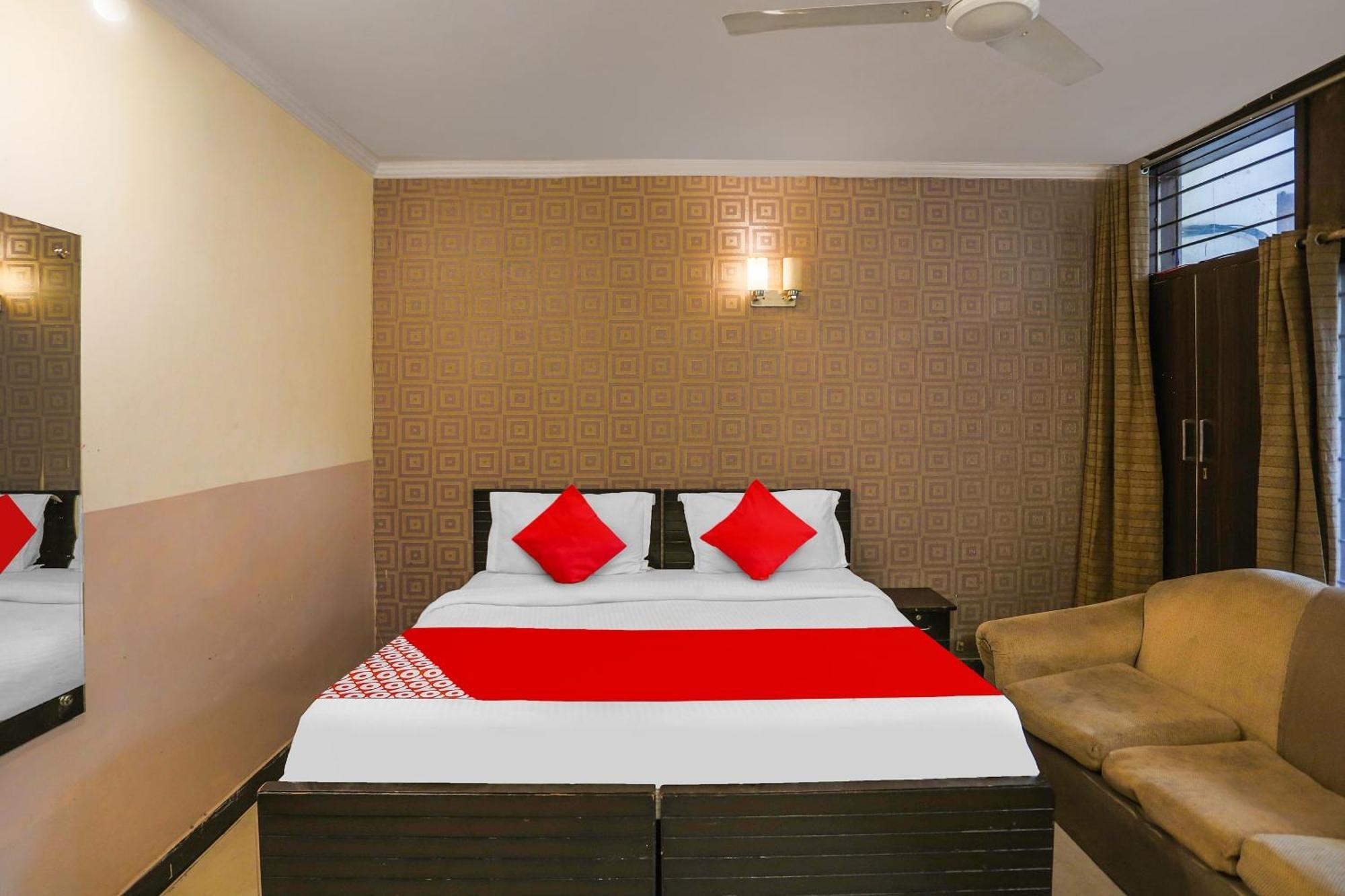 O Royal Galaxy Hotel 4*