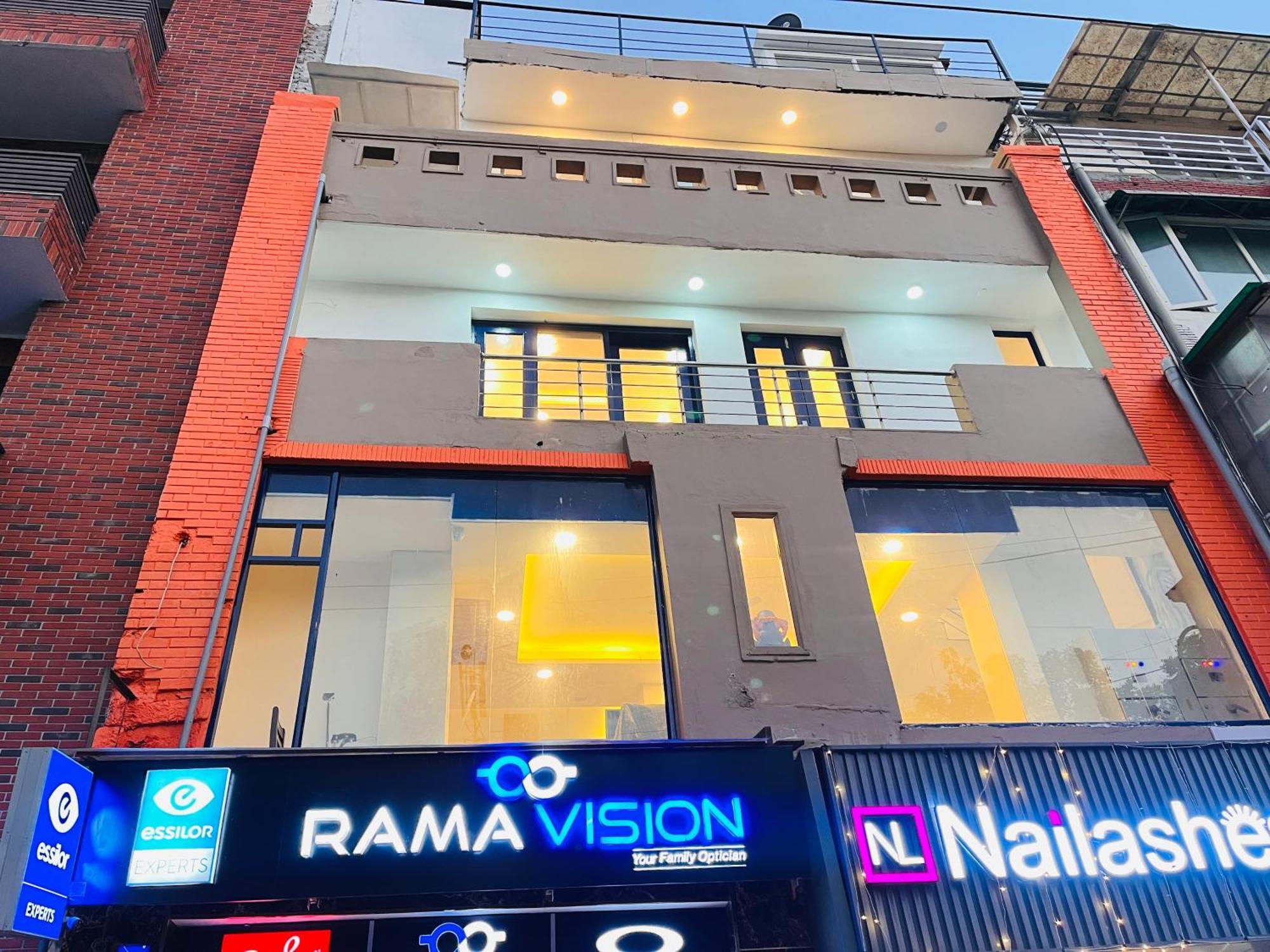 Apartment Galaxy - Park South Delhi New Delhi