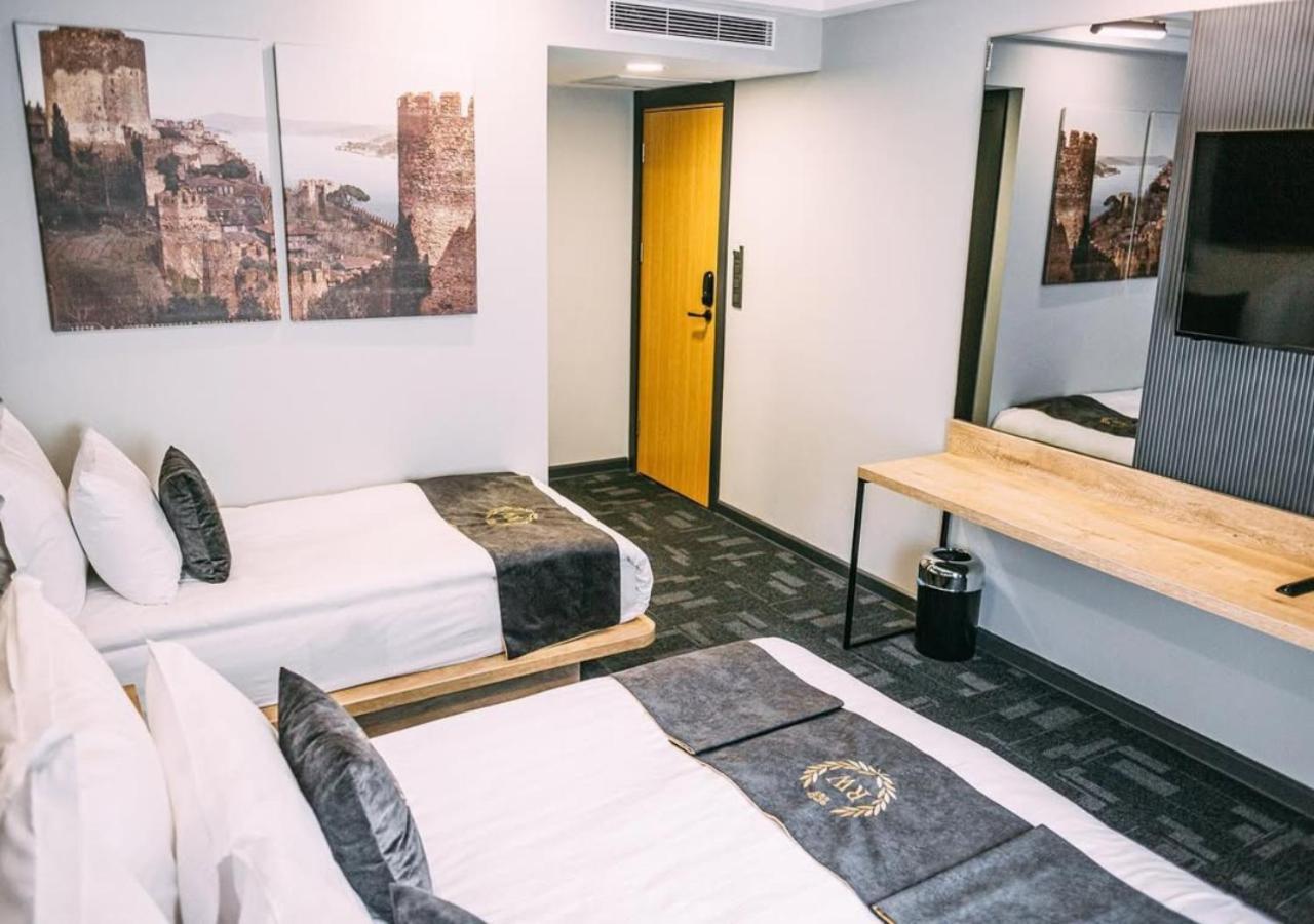 Grand Belwood Near Delhi Airport Hotel *