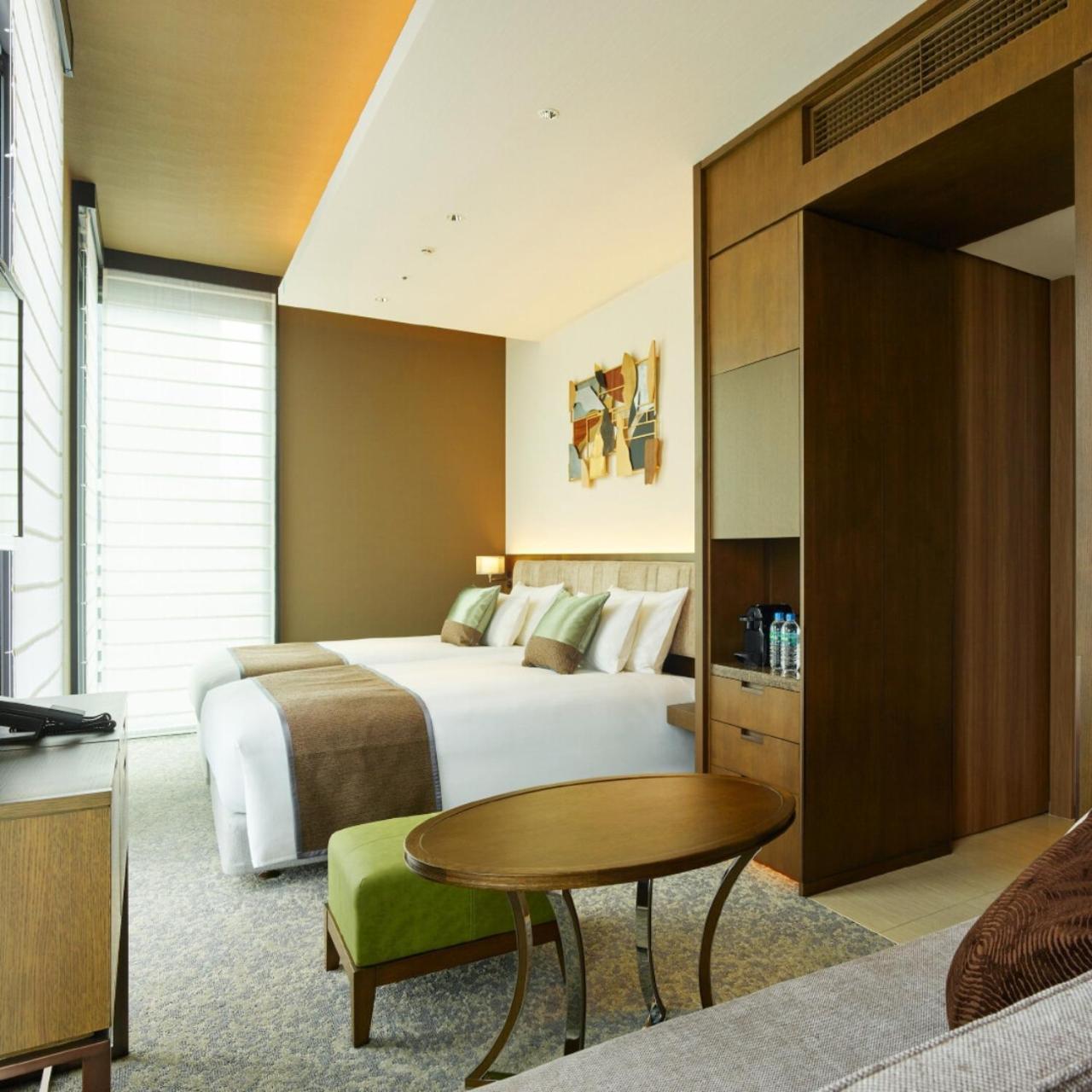 Hotel Atlantiis Near Igi Airport 4*