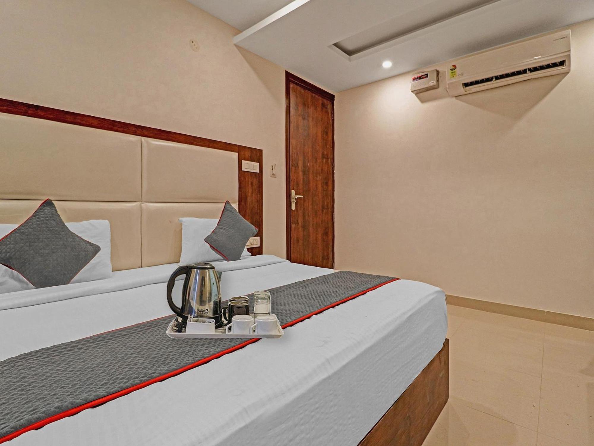 Hotel Townhouse Tark New Delhi