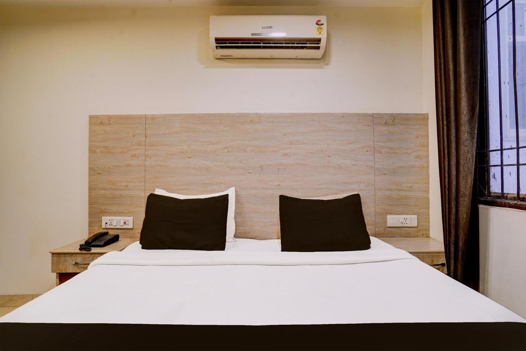 O Delhi Airport Hotel 4*