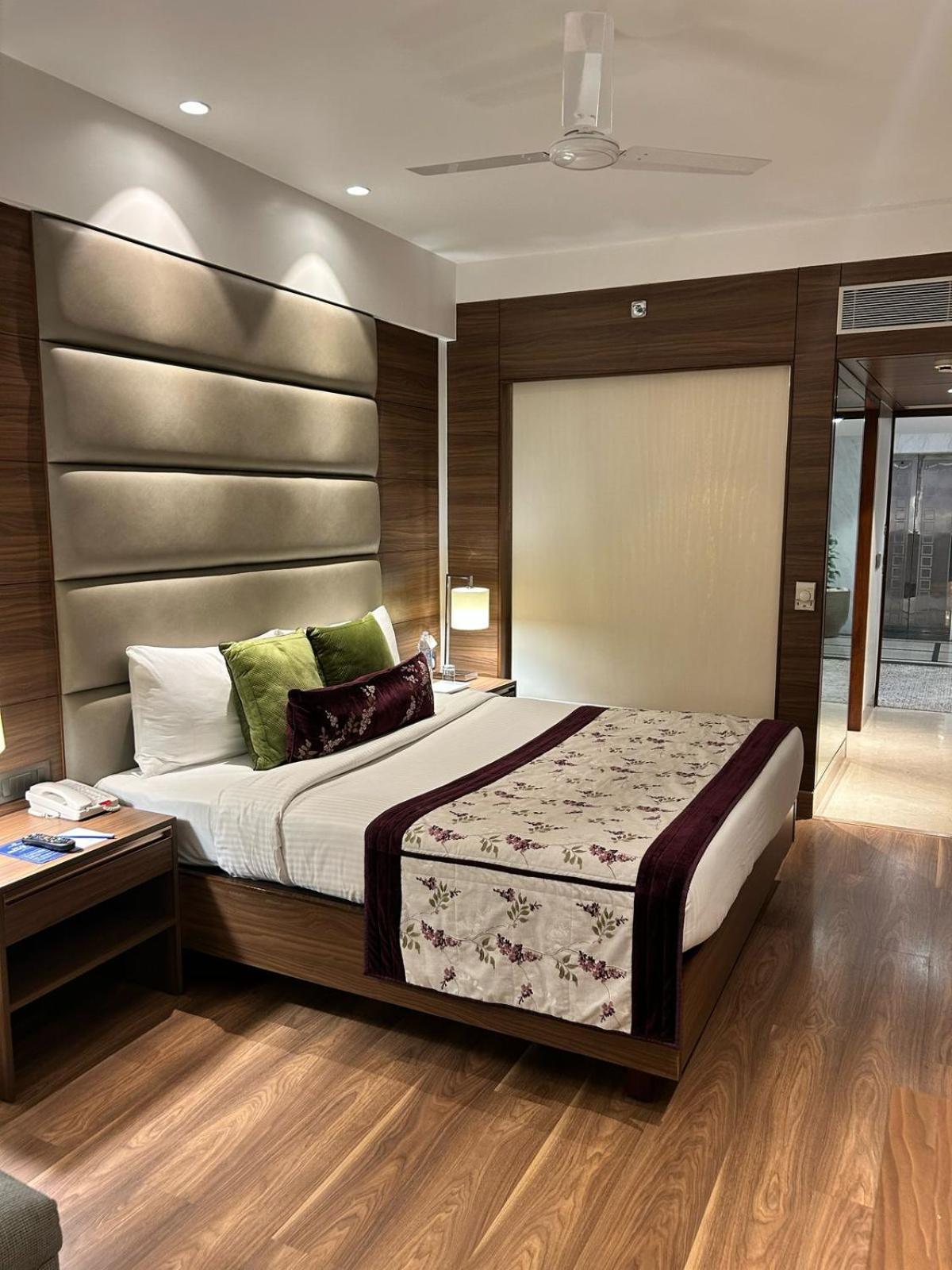 Hotel Jaypee Siddharth New Delhi