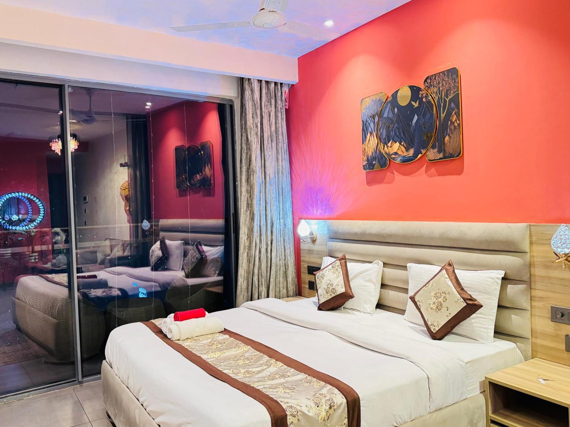 Spira Supernova New Delhi
