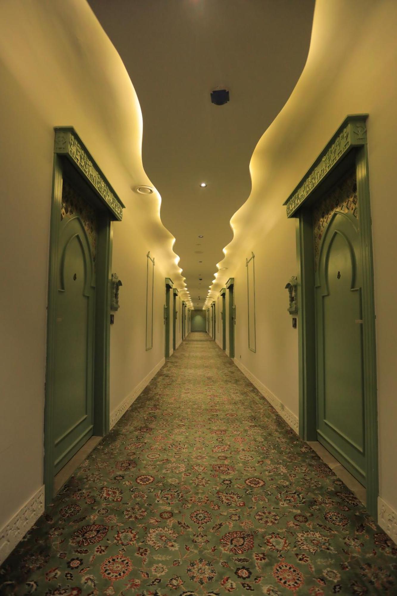 The Royal Venetian Hotel