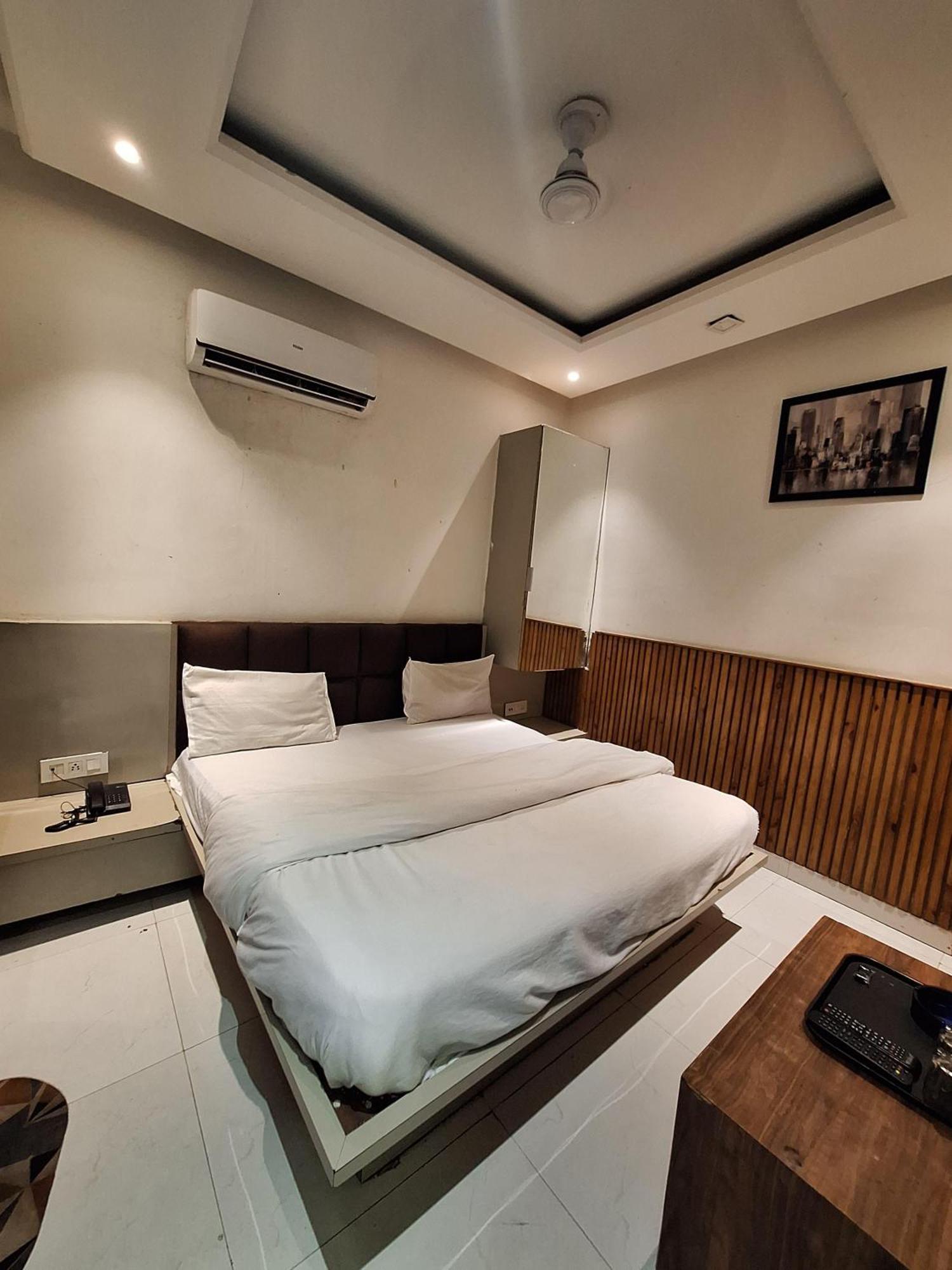 Seventh Heaven Hotel