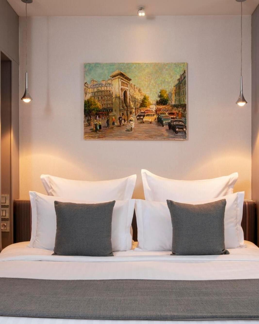 Hotel Grand Near Igi Airport New Delhi
